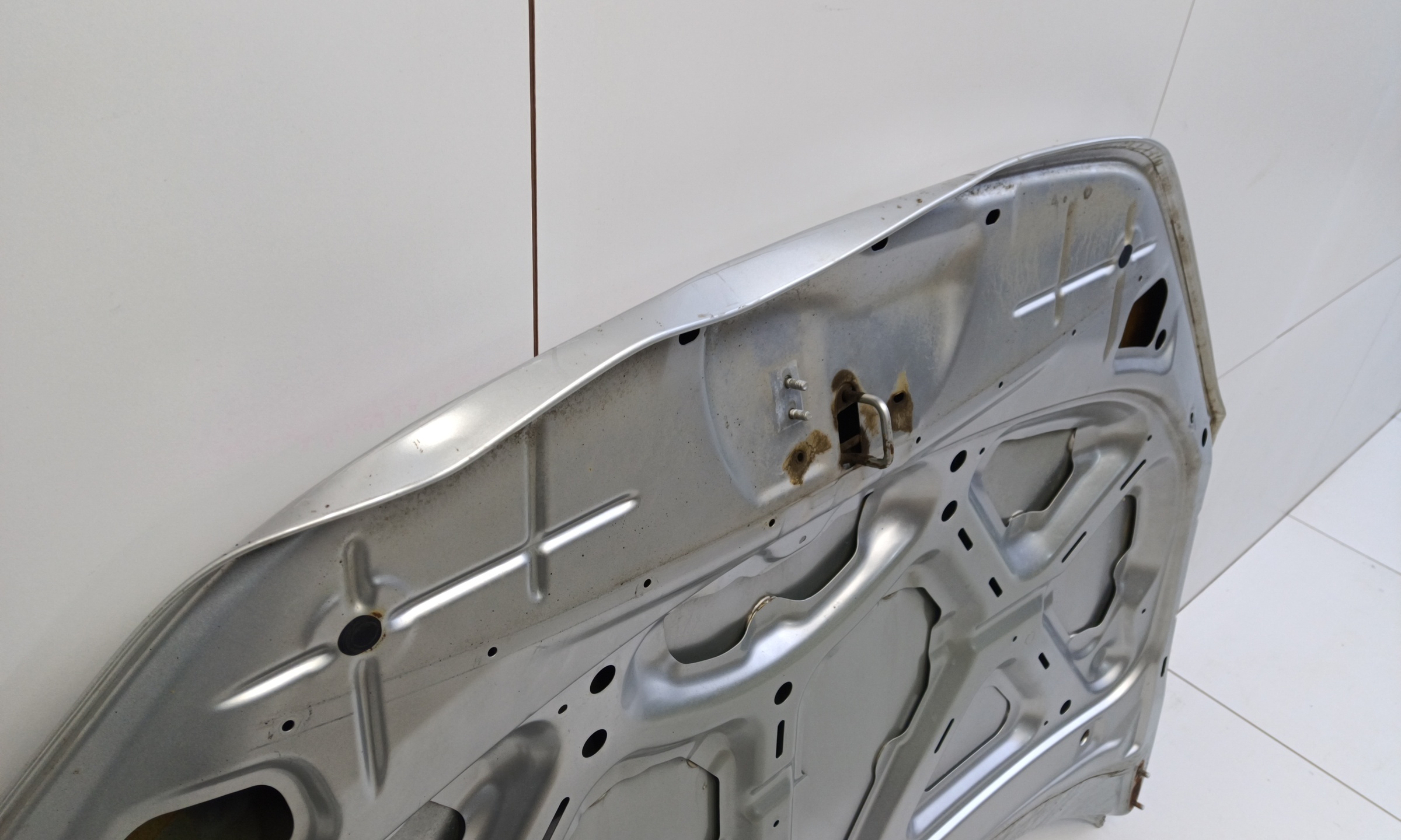 Капот Lada Granta 1 Restail