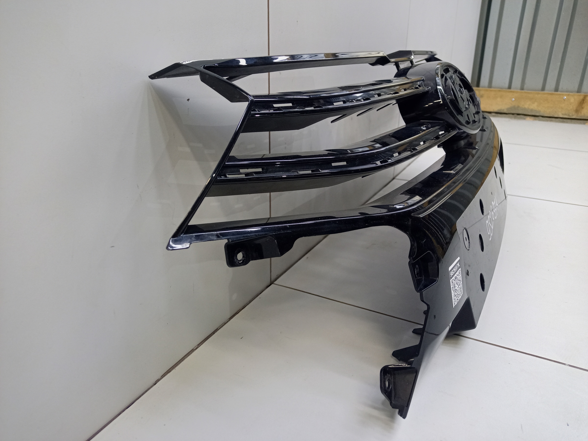 Решетка радиатора Lada Vesta 1 Restail