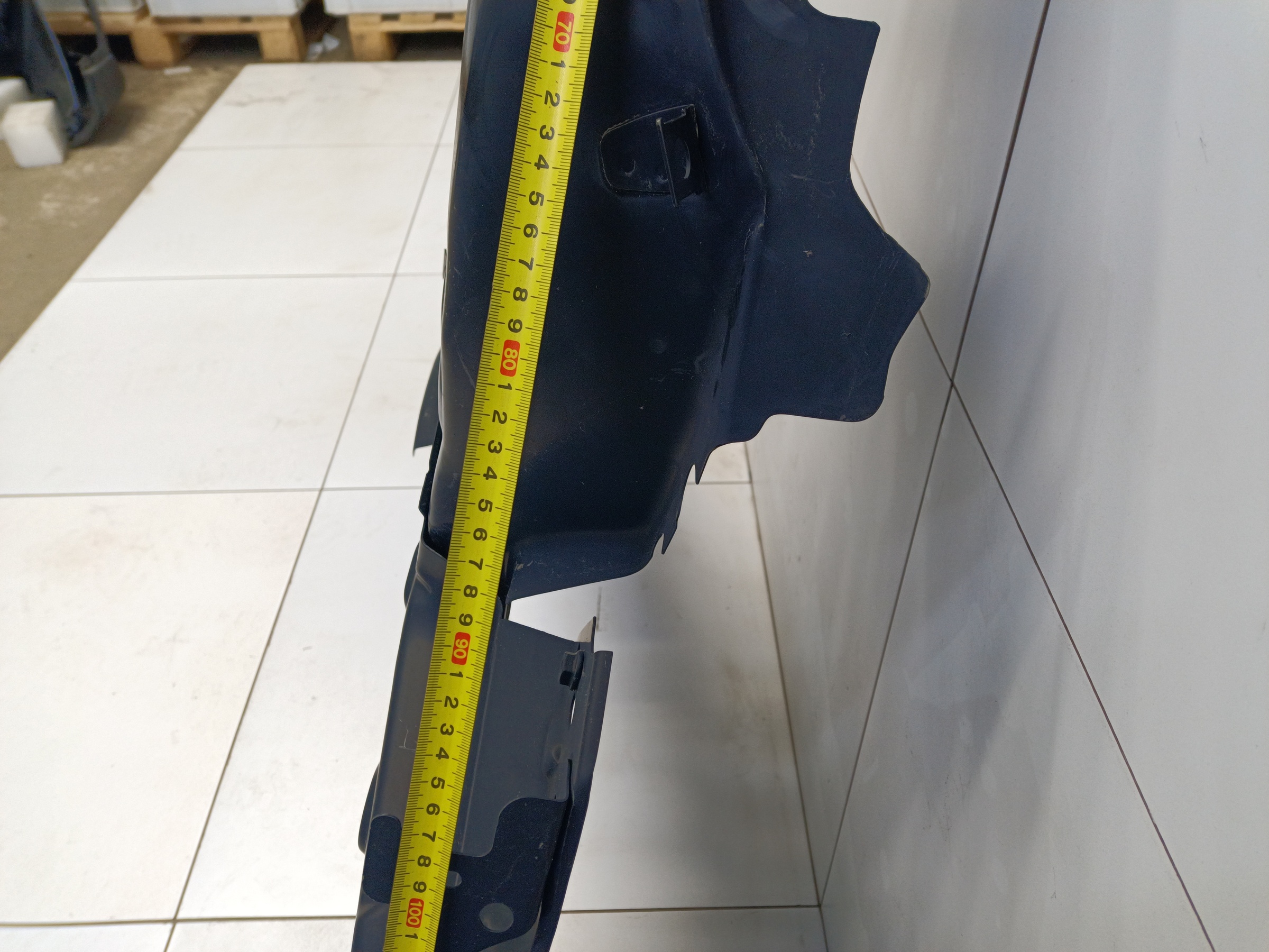 Боковая панель кузова правая передняя часть Ford Transit 7