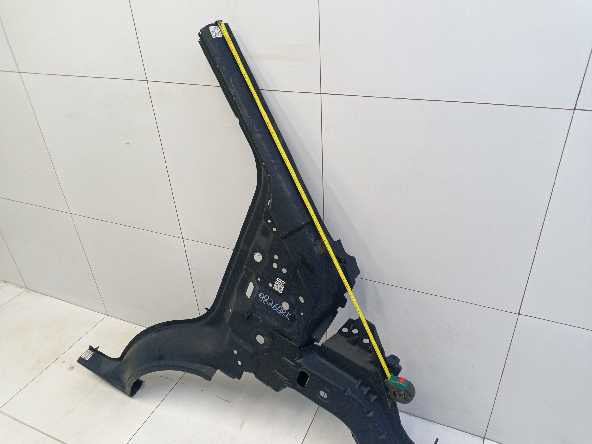 Боковая панель кузова правая передняя часть Ford Transit 7