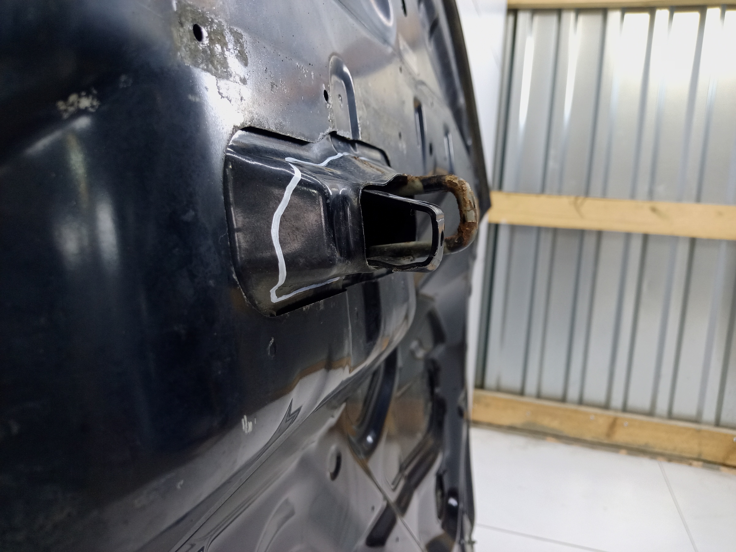 Капот Nissan X-trail T32
