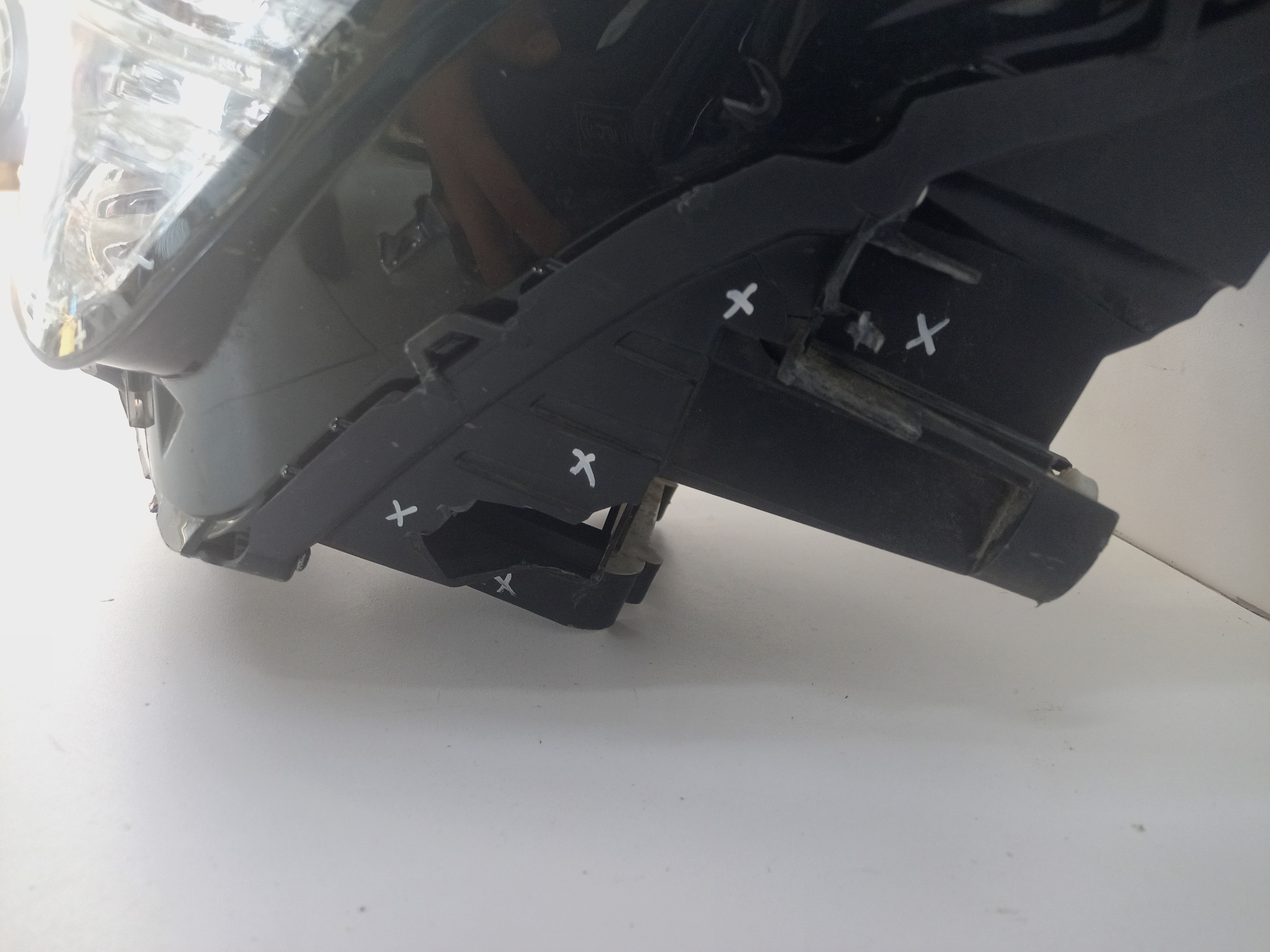 Фара передняя левая Tank 500 LED