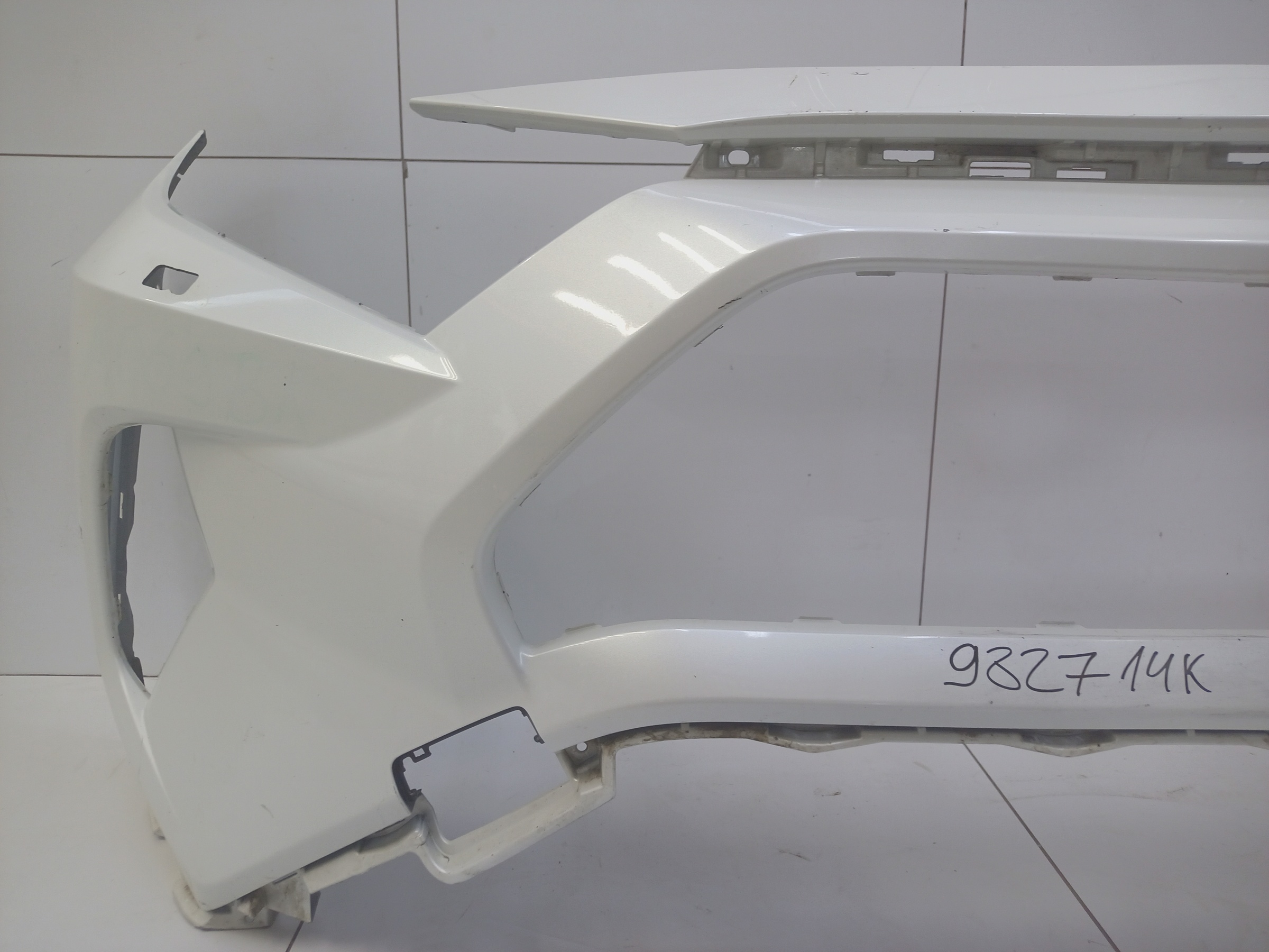 Бампер передний Toyota RAV4 XA50