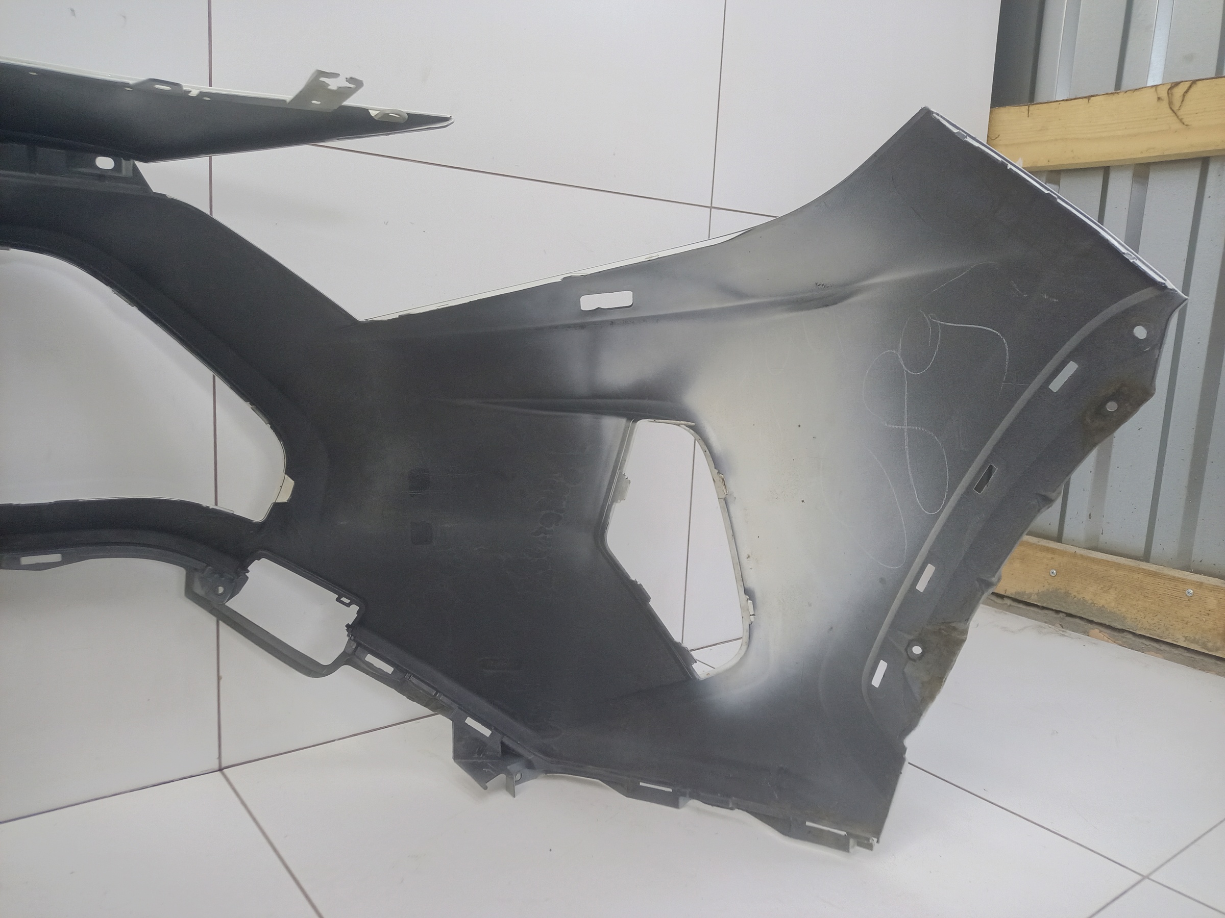 Бампер передний Toyota RAV4 XA50