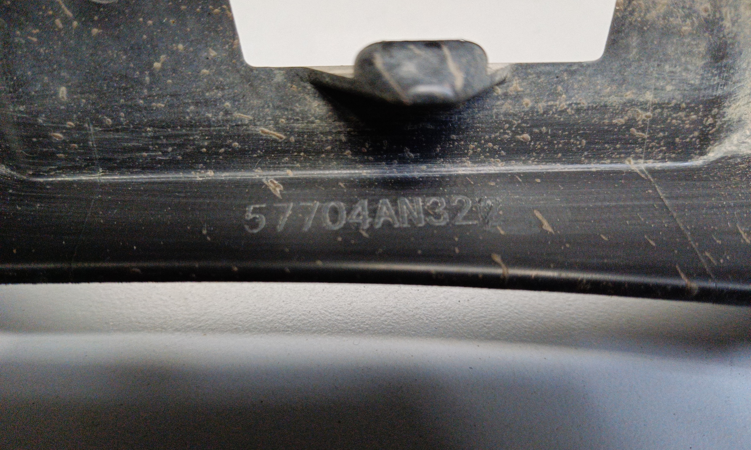 Бампер задний Subaru Outback 6