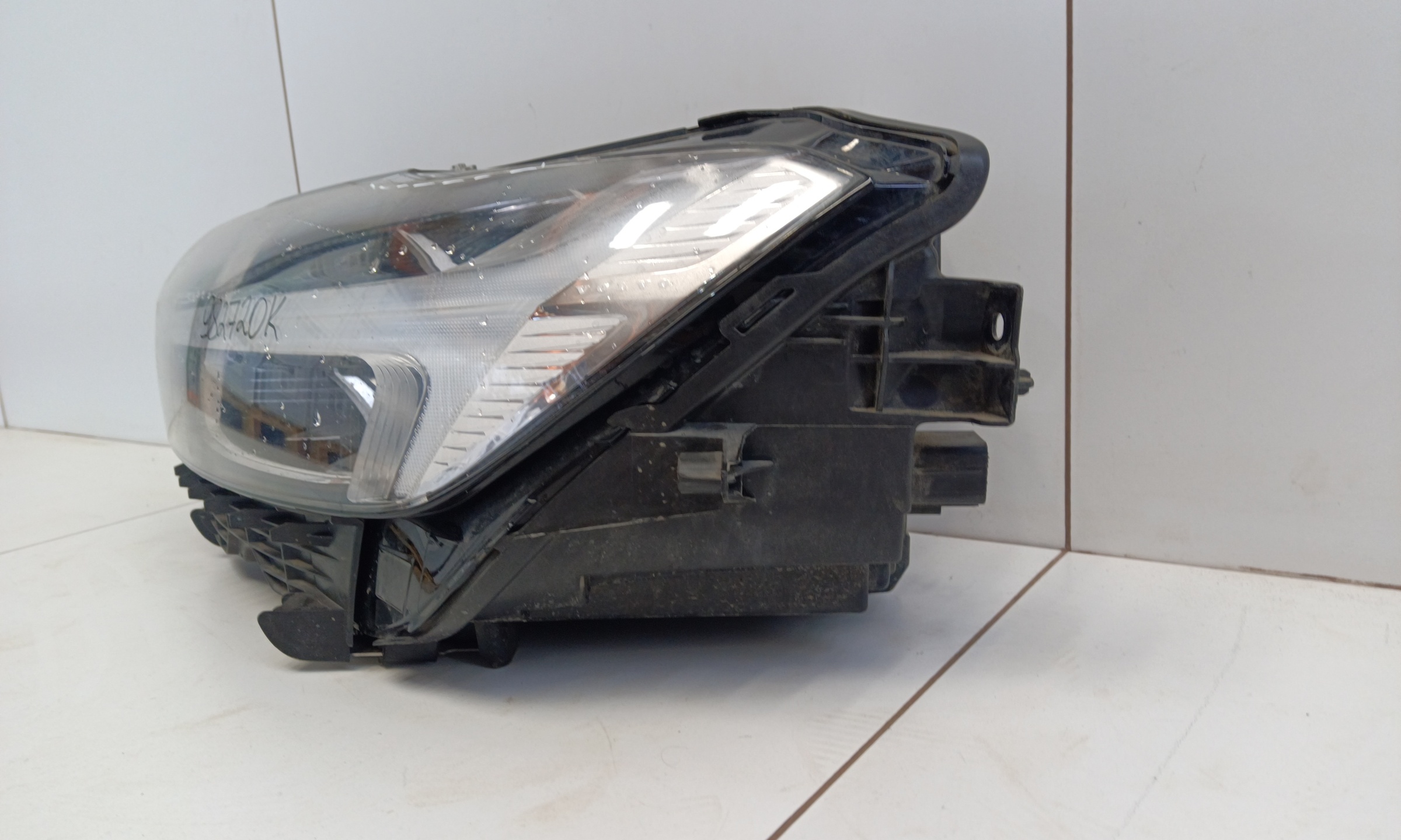 Фара передняя левая XC60 2 Full LED