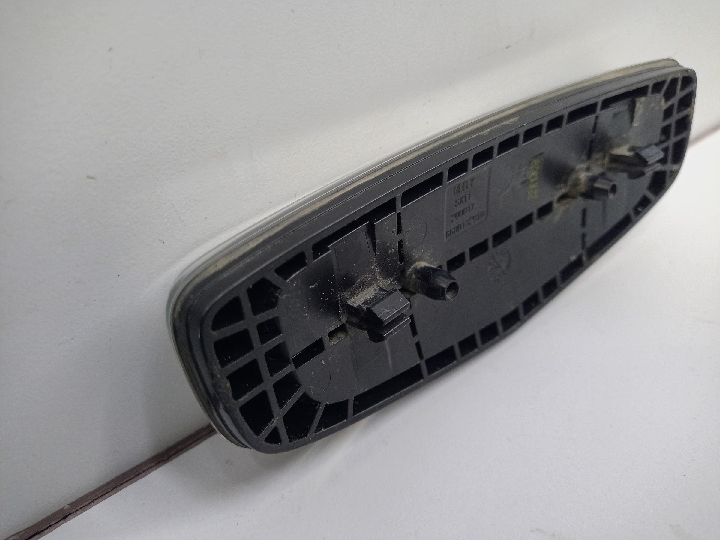 Эмблема решетки радиатора Geely Coolray