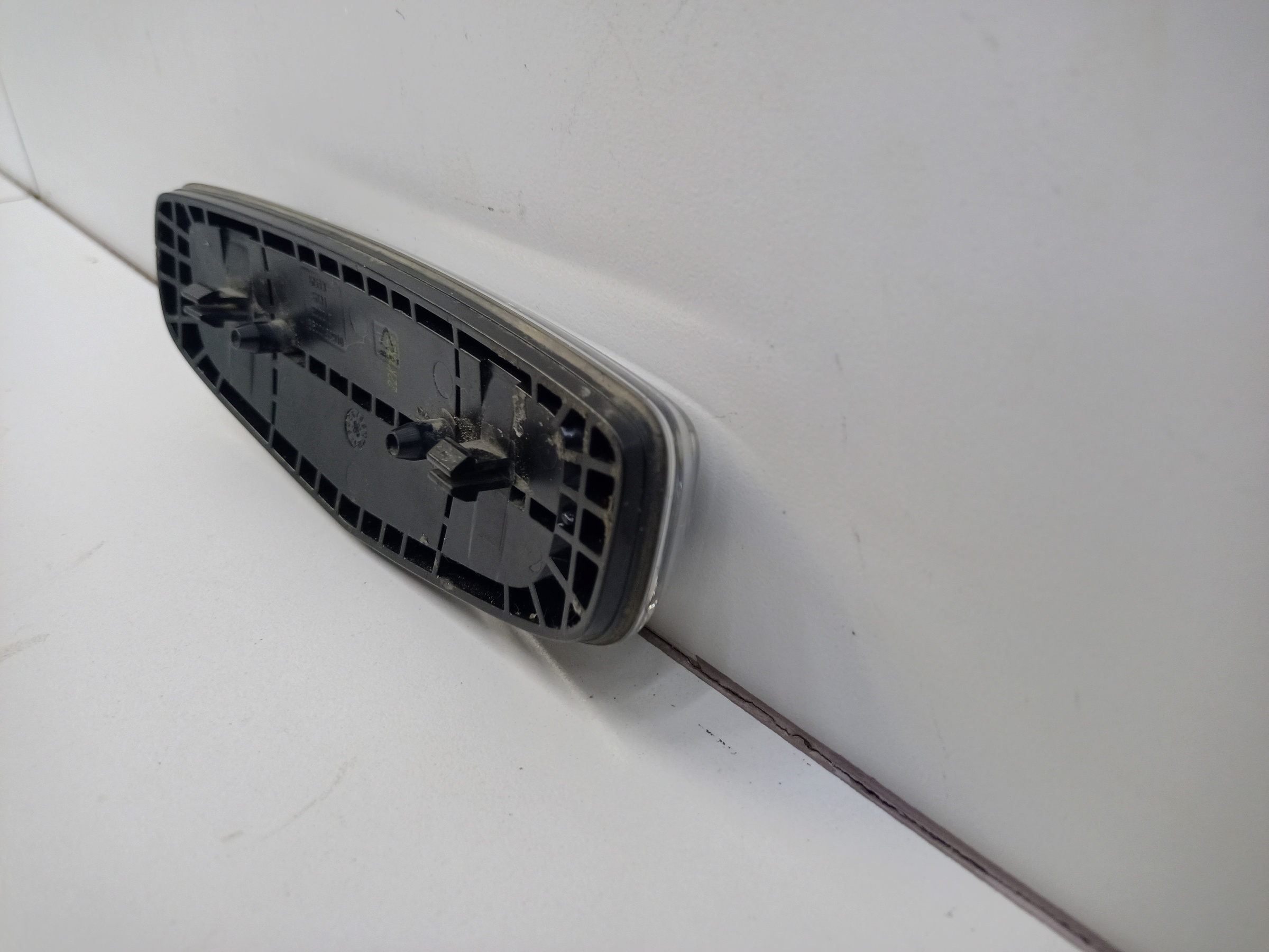 Эмблема решетки радиатора Geely Coolray