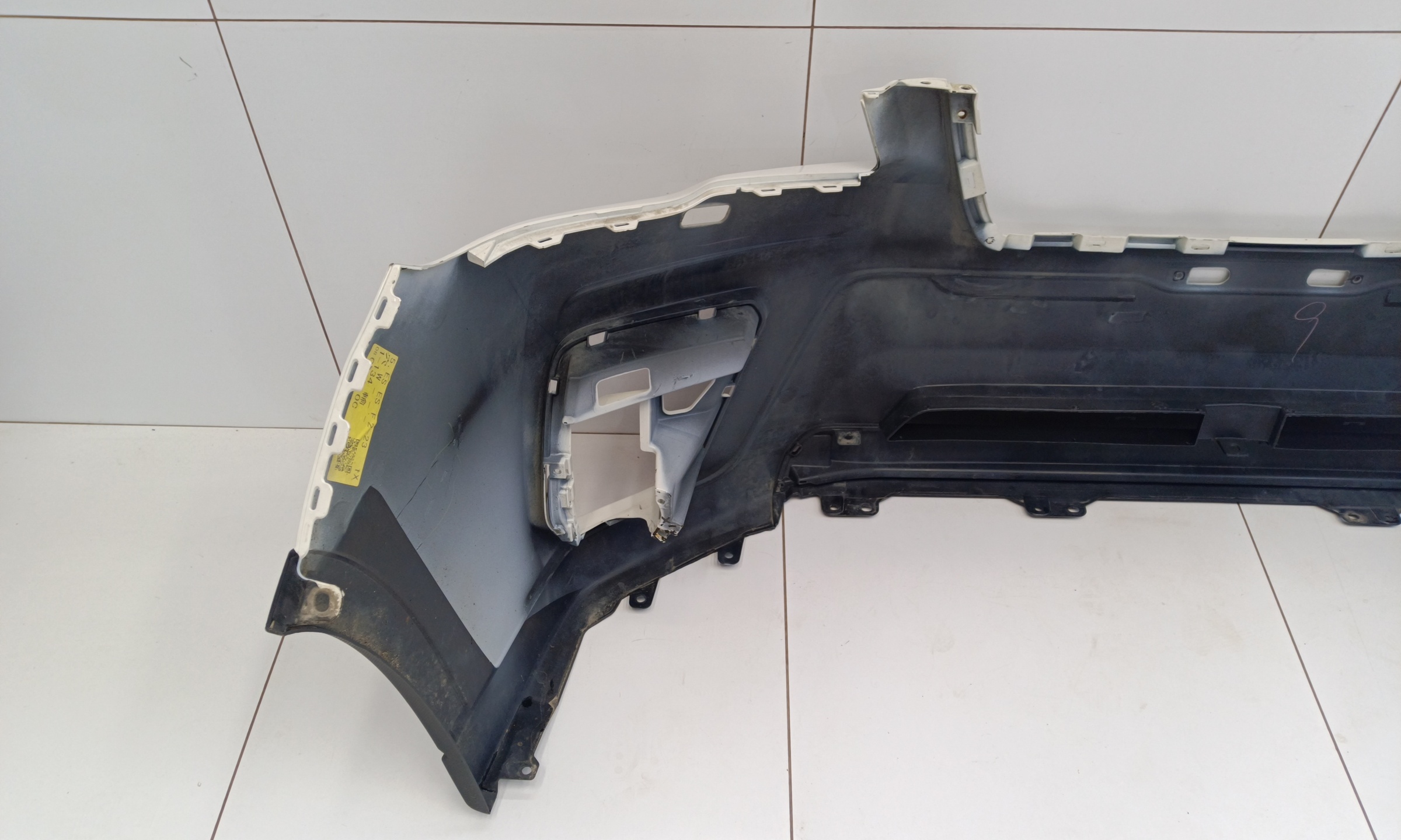 Бампер передний Subaru Forester 5 SK