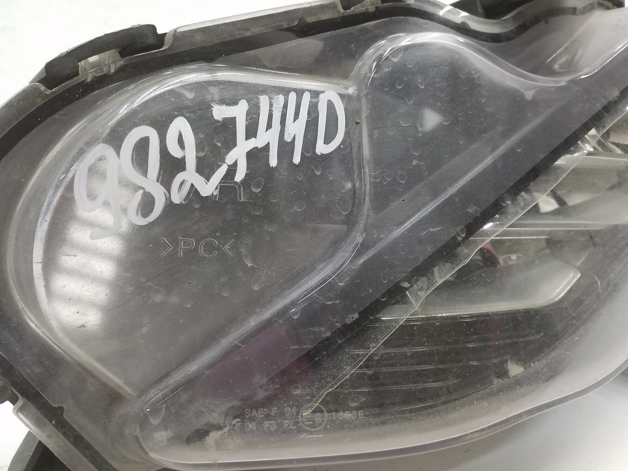Фара ПТФ передняя правая Kia K5 3 LED