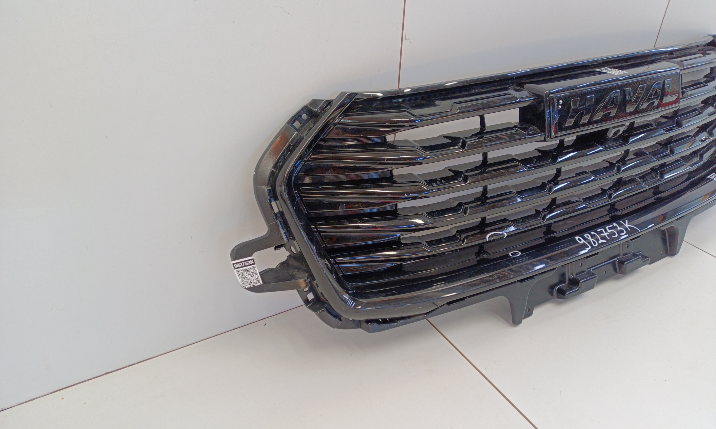 Решётка радиатора Haval Jolion под камеру