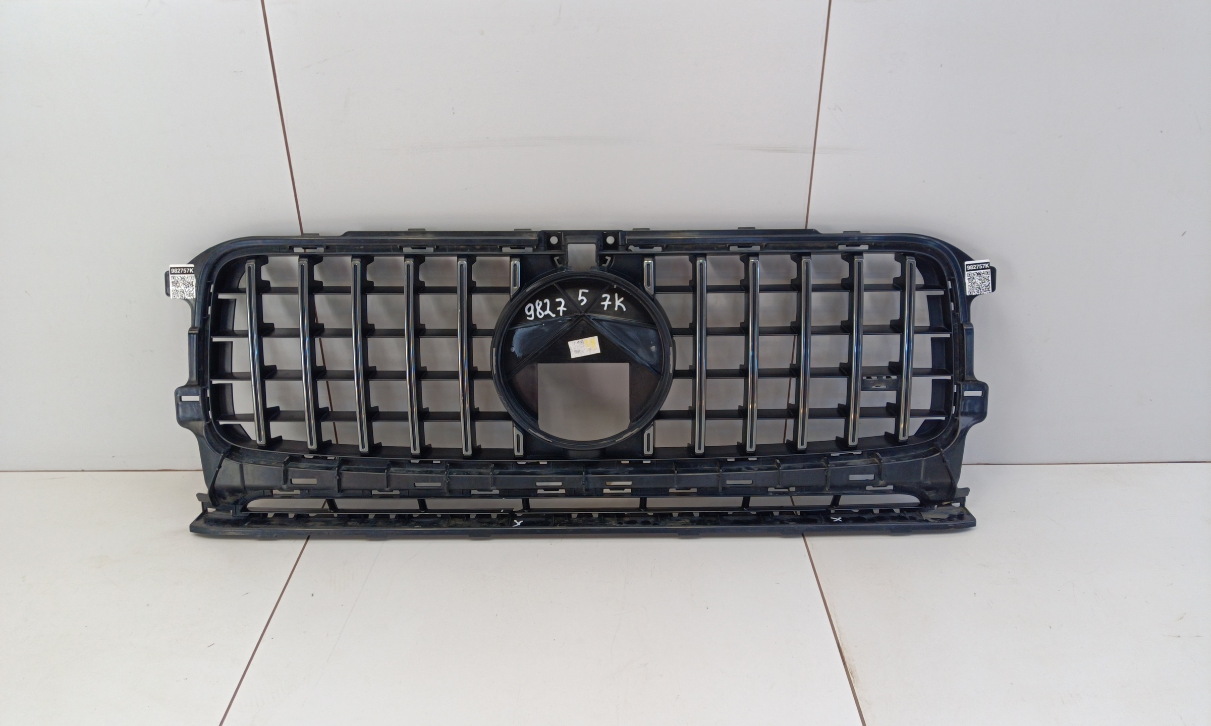 Решётка радиатора Mercedes-Benz G-klasse W463 AMG 2