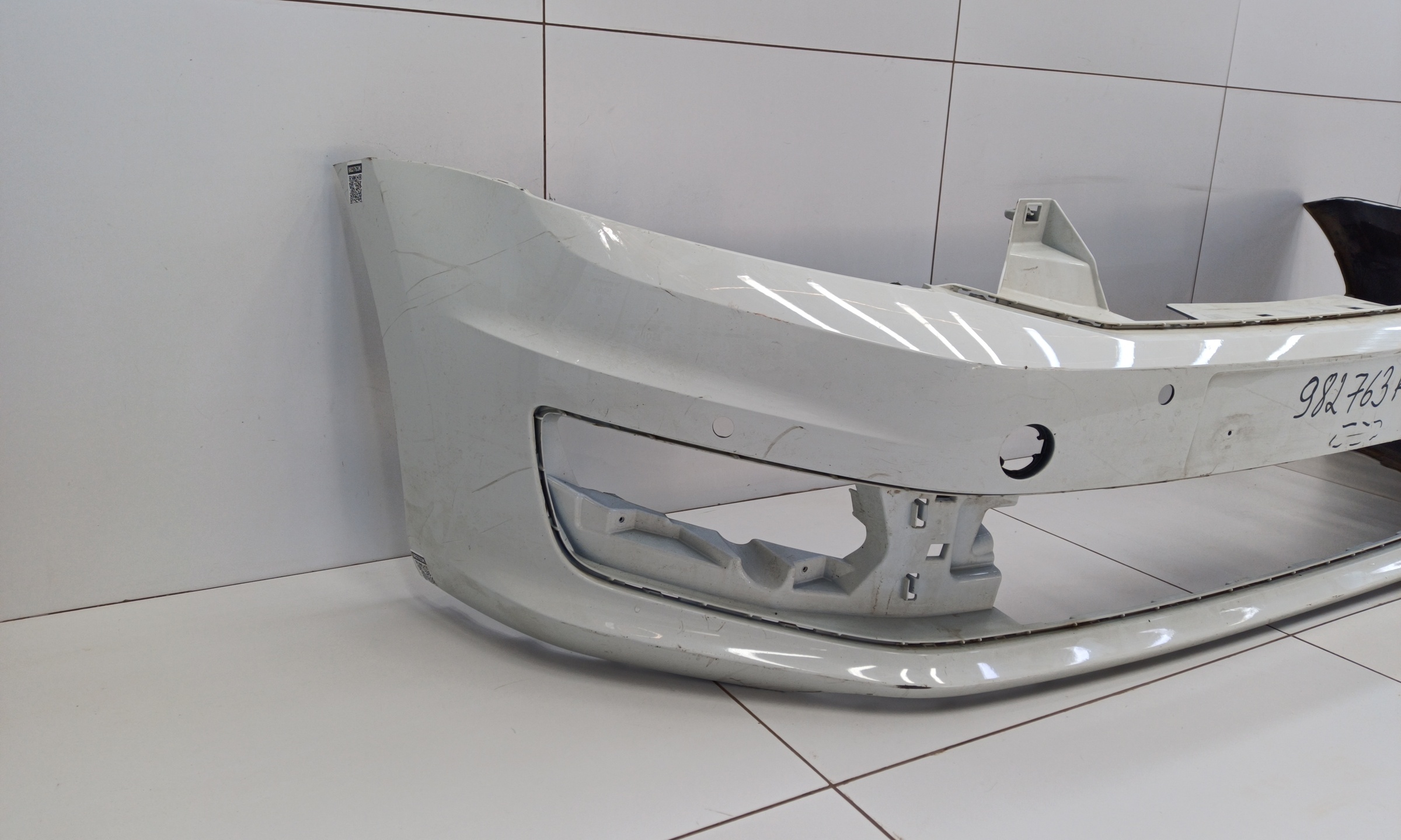 Бампер передний Volkswagen Polo 5 Sedan Restail