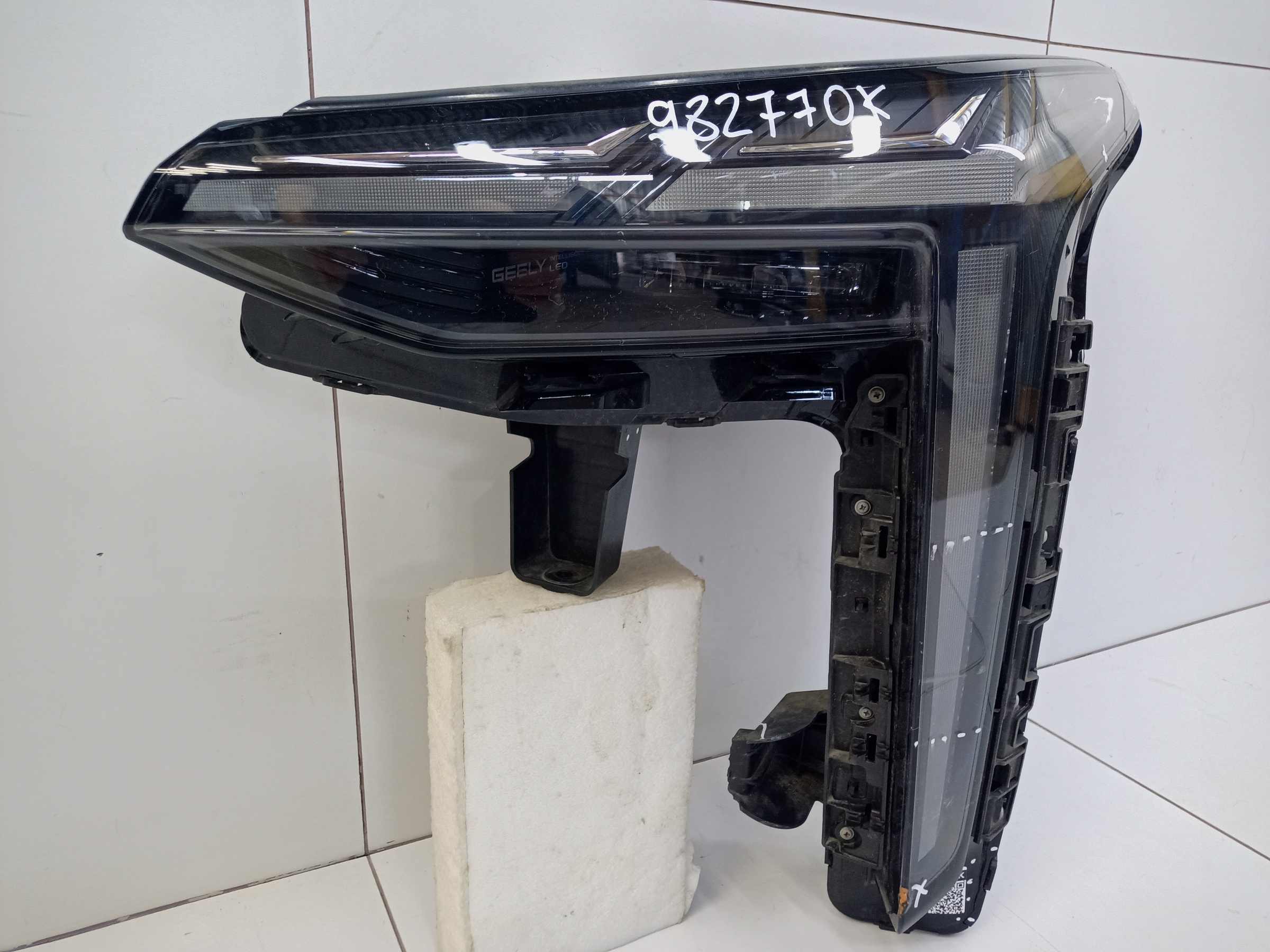 Фара передняя левая Geely Cityray LED