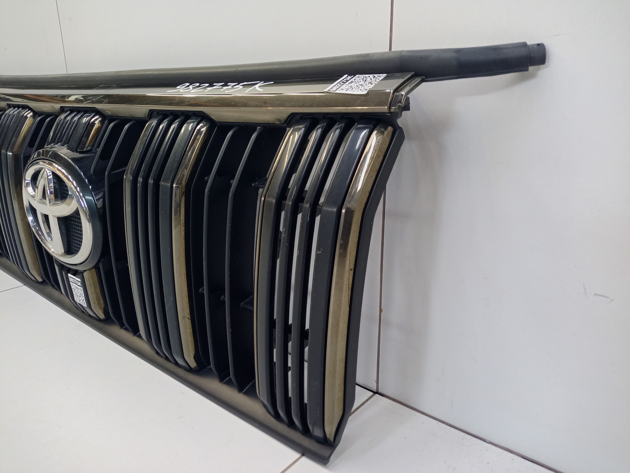 Решётка радиатора Toyota Land Cruiser Prado 150 Restail 3 Black Onyx