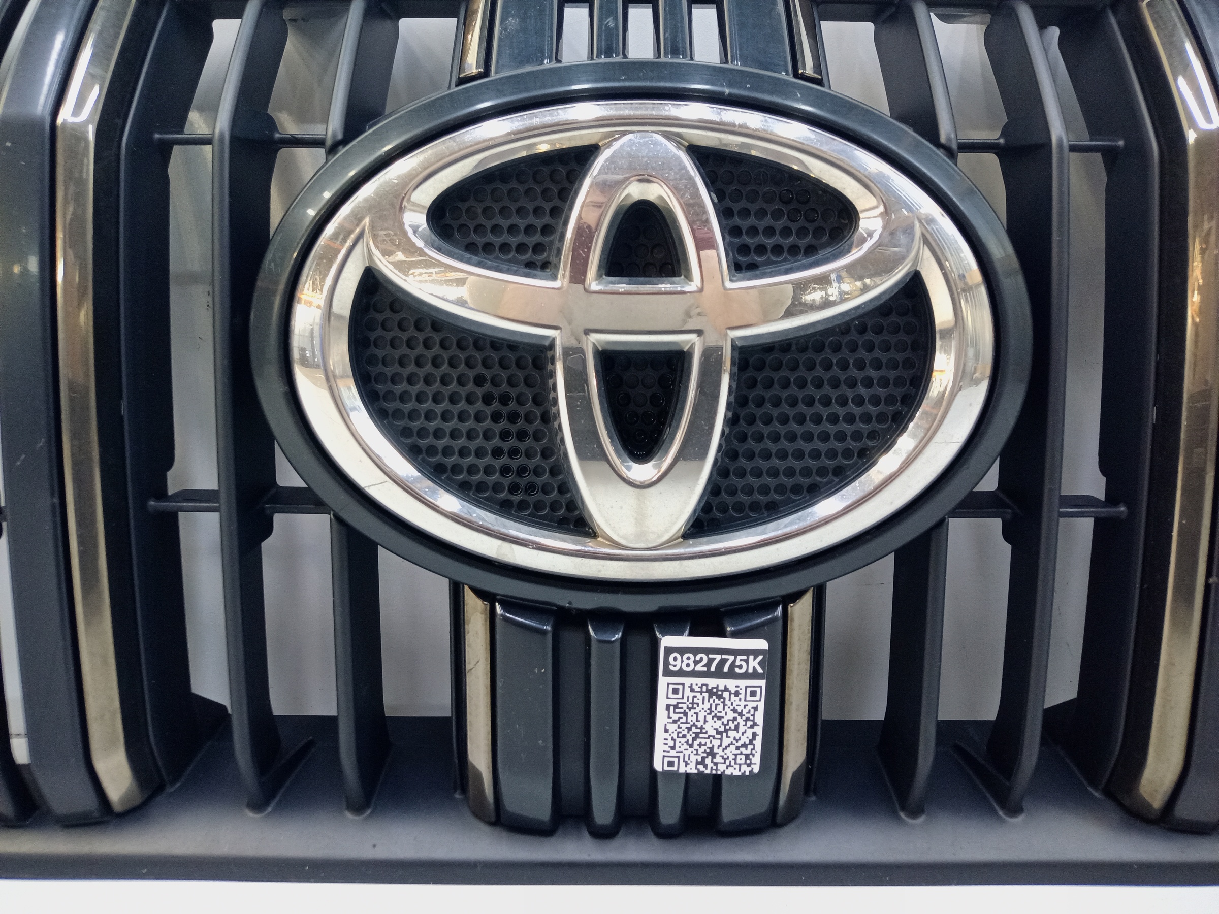 Решётка радиатора Toyota Land Cruiser Prado 150 Restail 3 Black Onyx