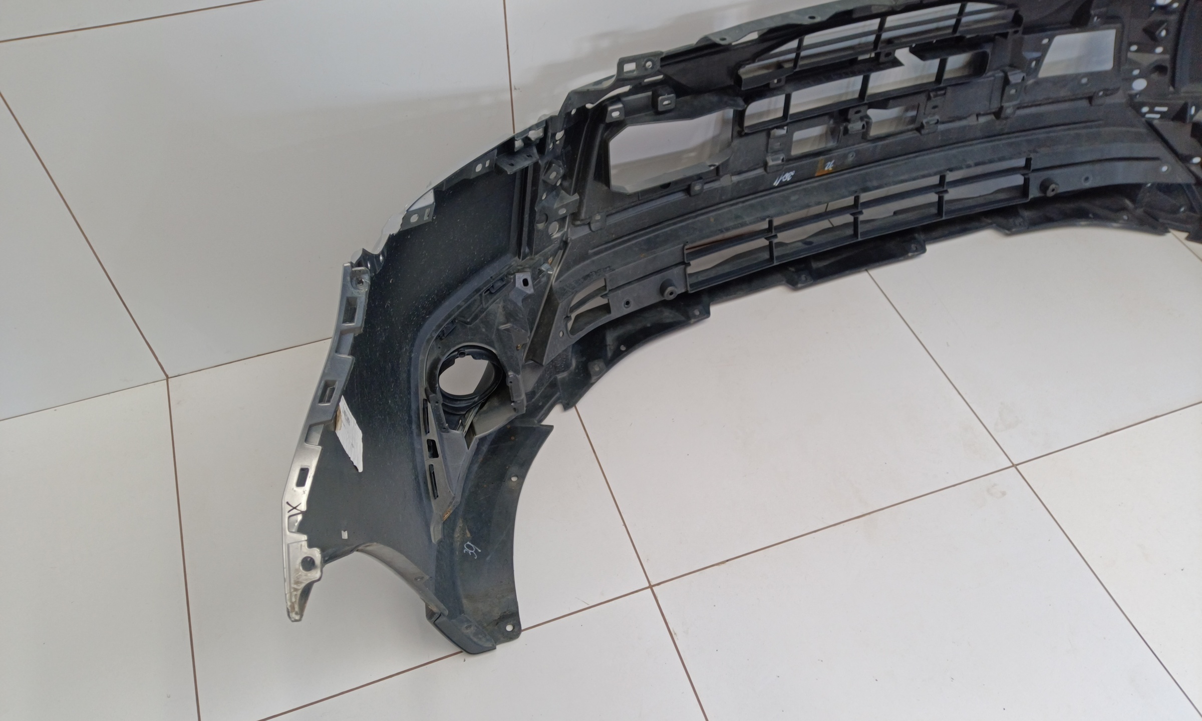 Бампер передний Mitsubishi Outlander 3 Restail 3