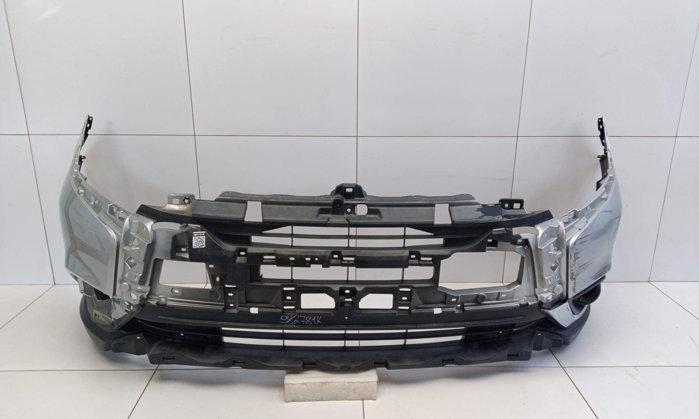 Бампер передний Mitsubishi Outlander 3 Restail 3