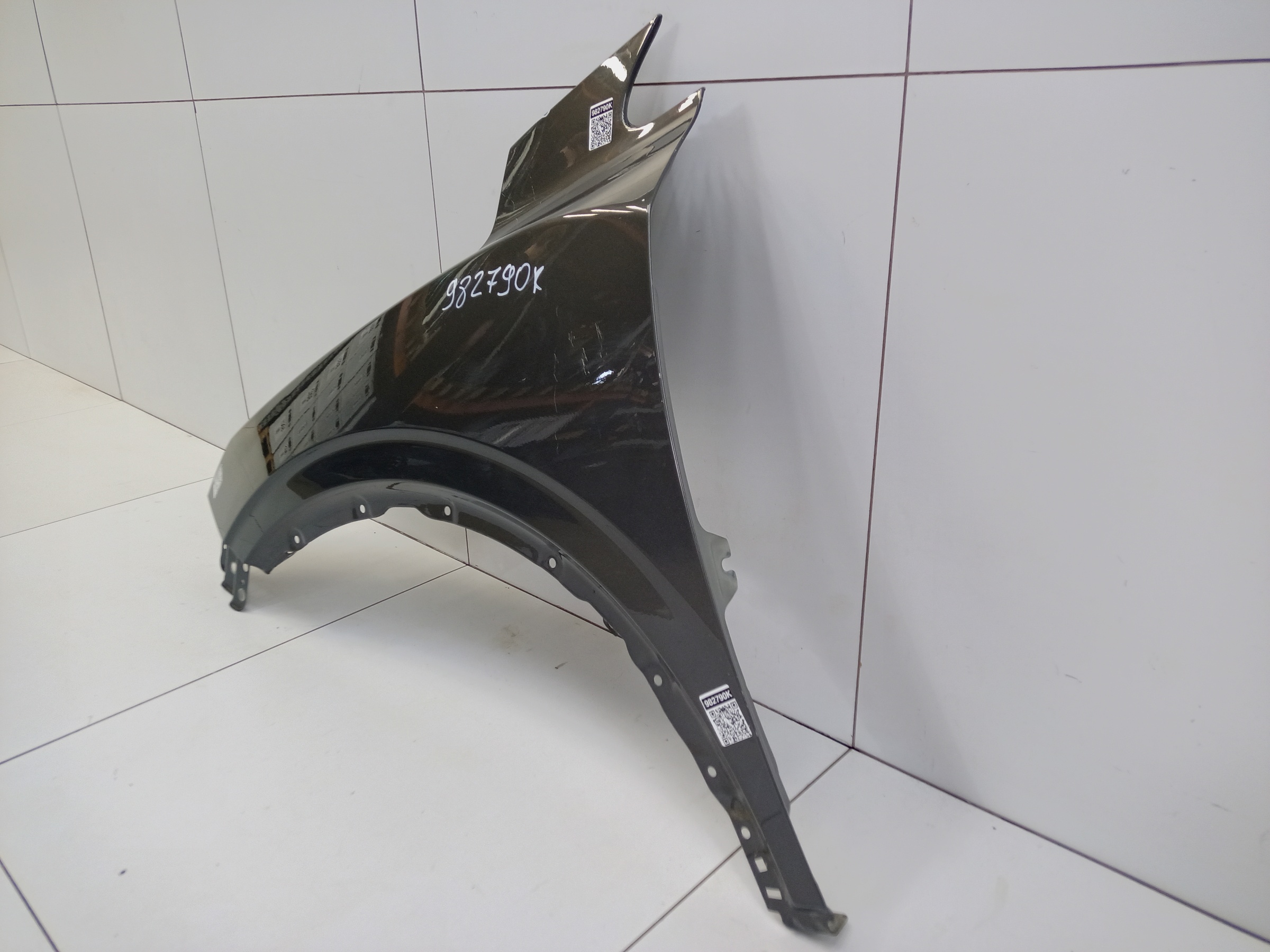 Крыло переднее левое Geely Coolray