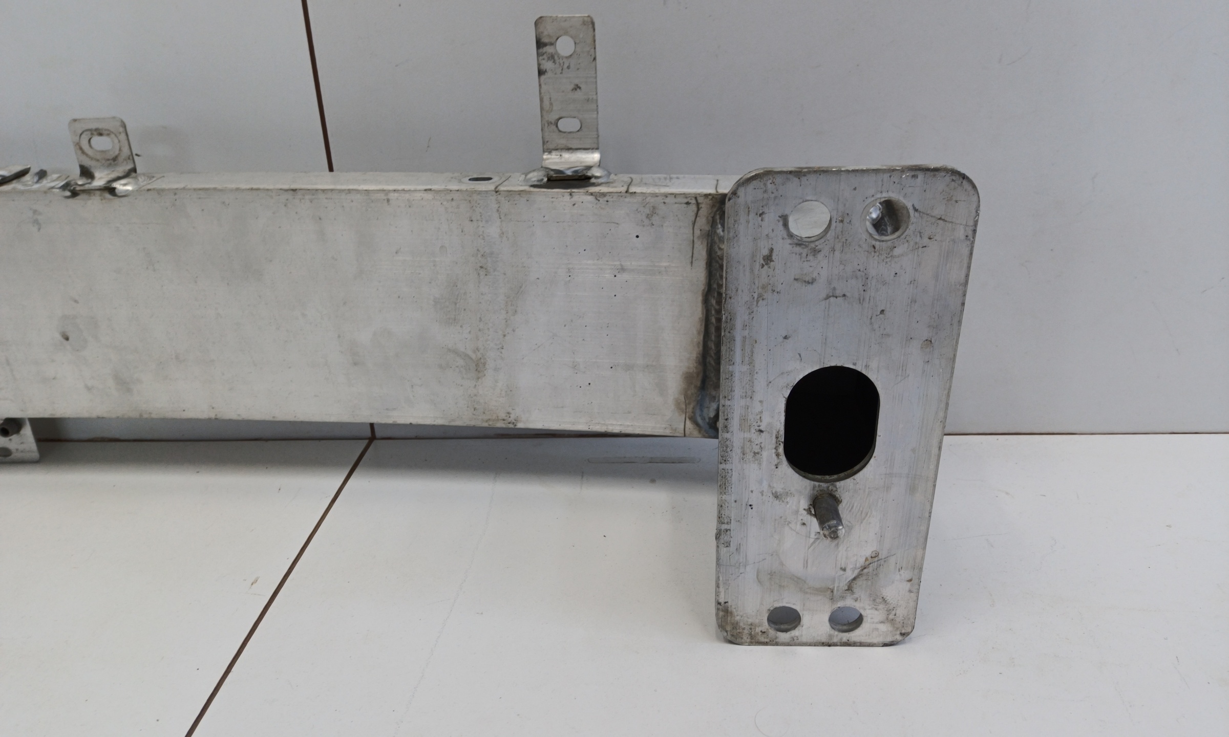 Усилитель переднего бампера Changan CS75 PLUS