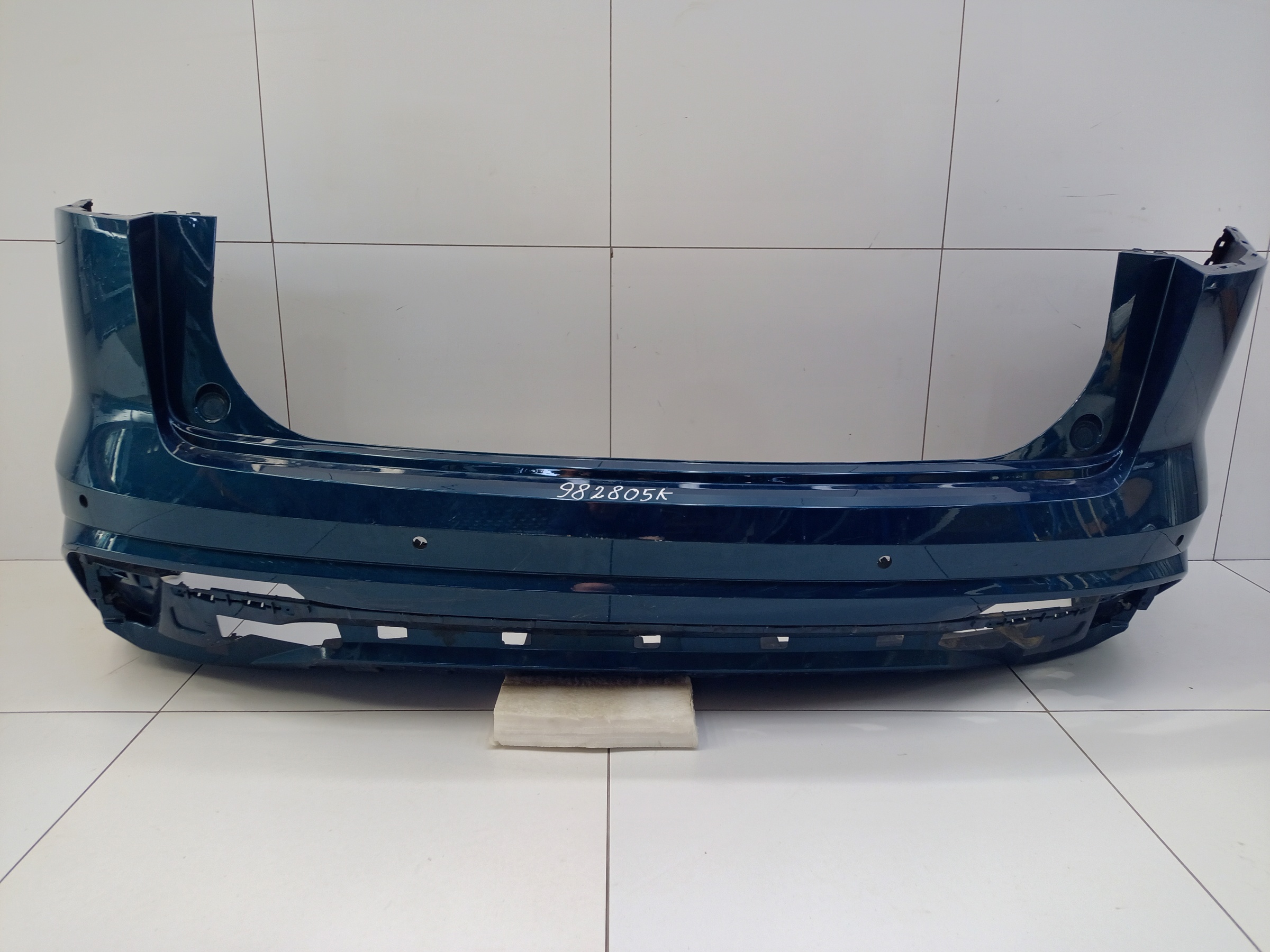 Бампер задний Geely Monjaro