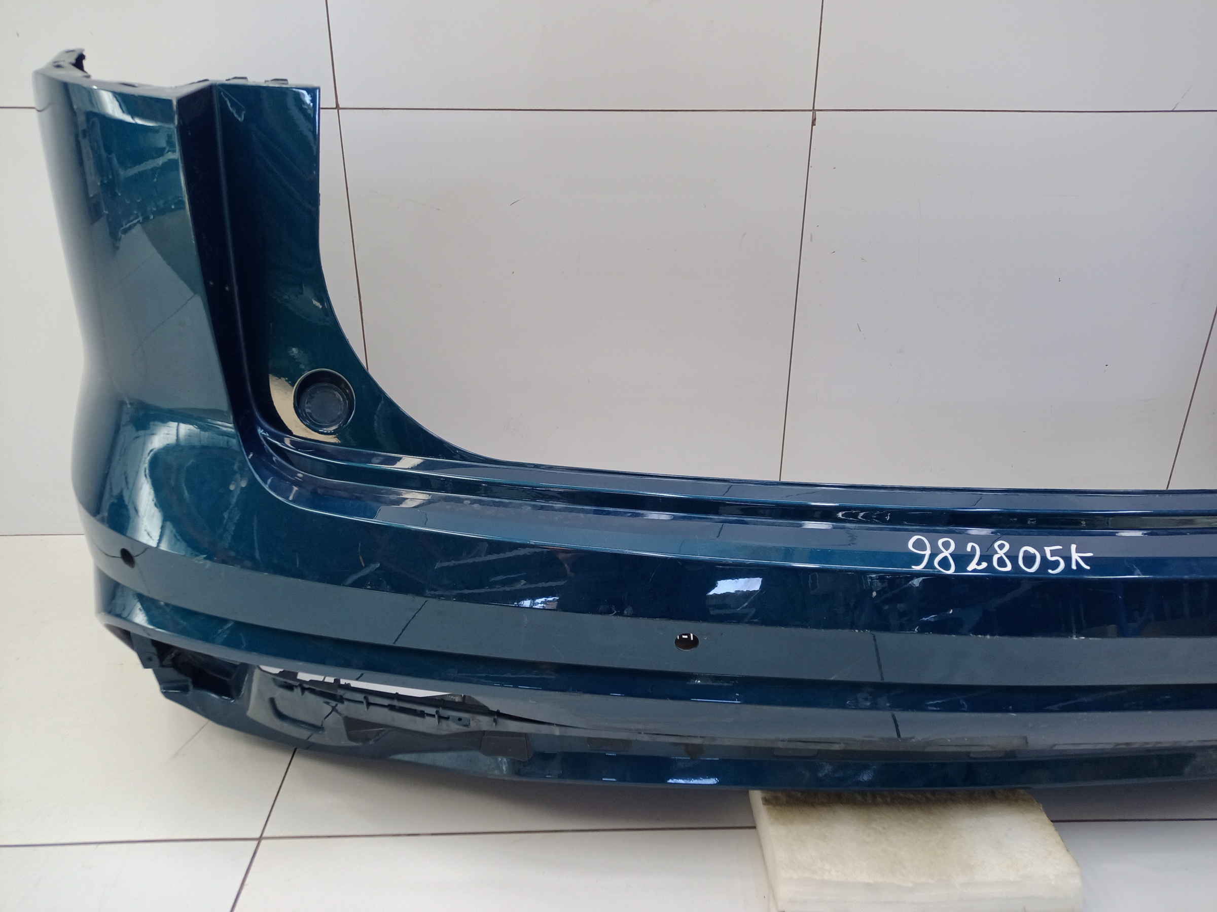 Бампер задний Geely Monjaro