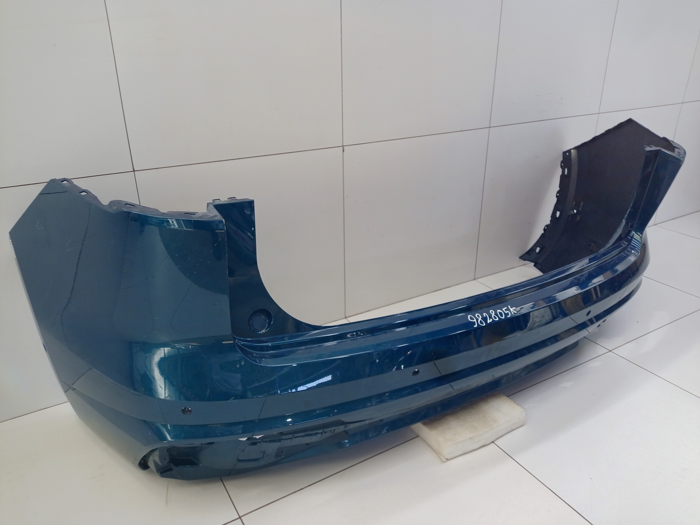 Бампер задний Geely Monjaro