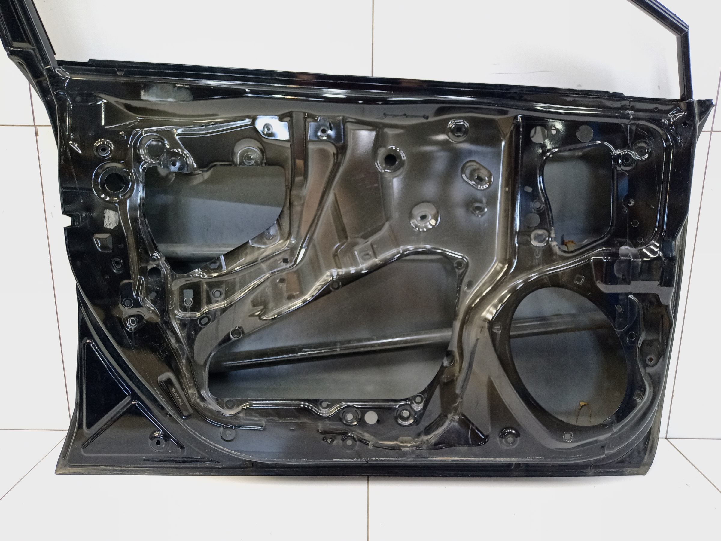 Дверь передняя левая Subaru XV 2