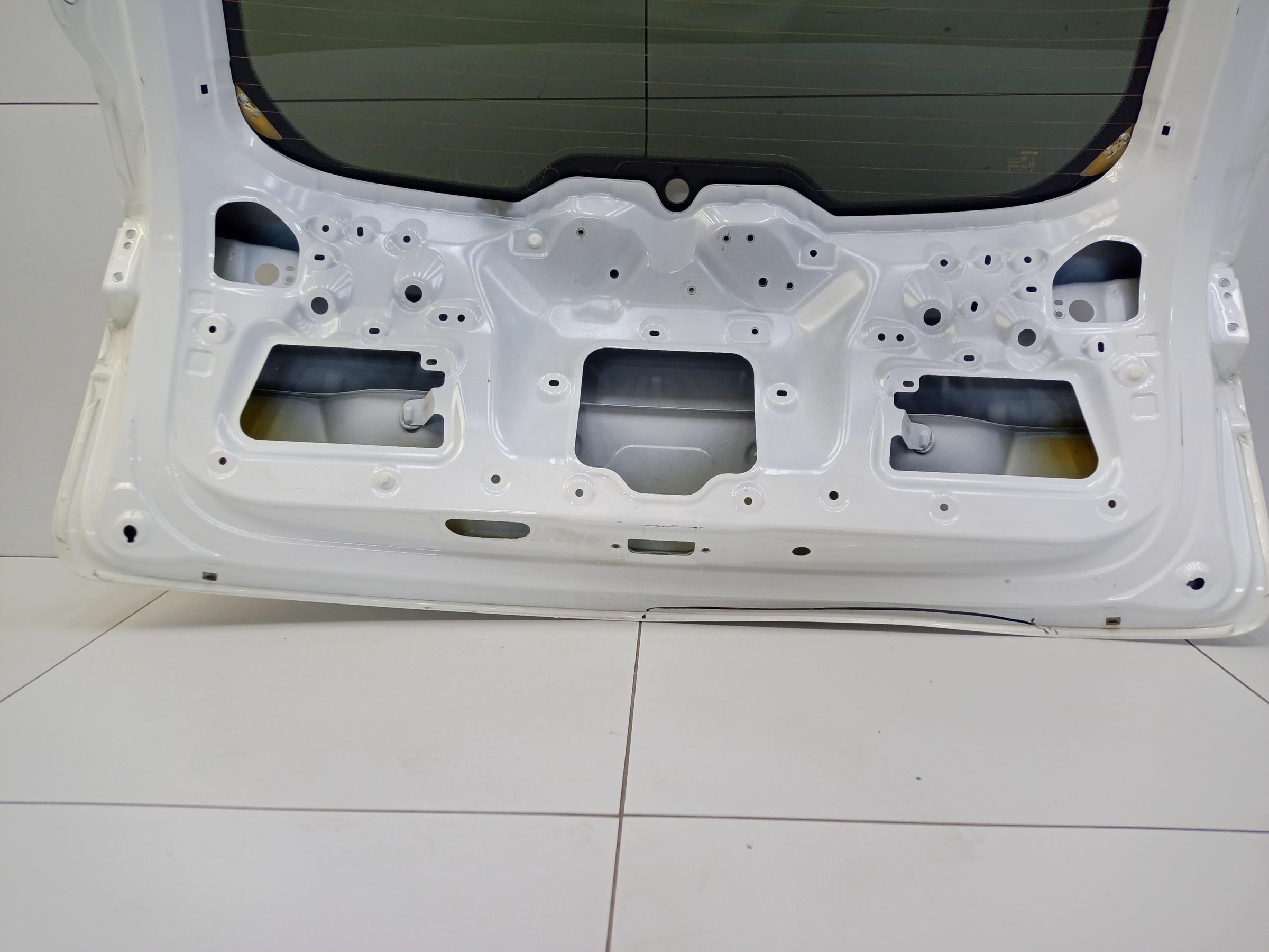 Крышка багажника Haval Jolion
