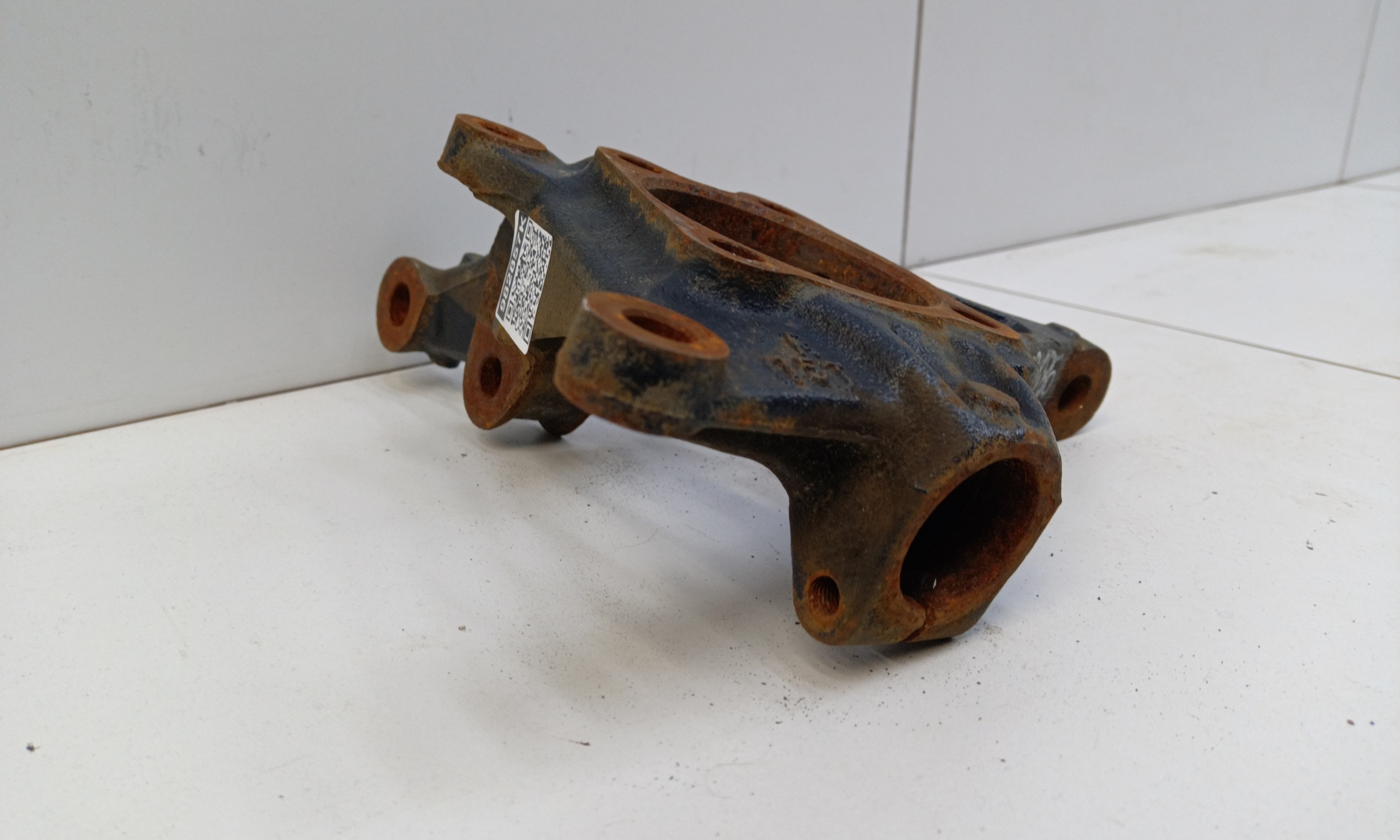Кулак поворотный передний правый Subaru XV 2
