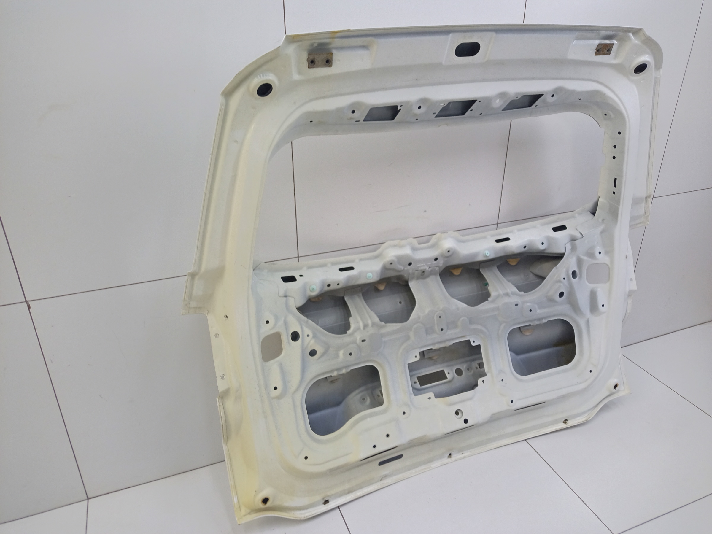 Крышка багажника Chery Tiggo 4 Restail