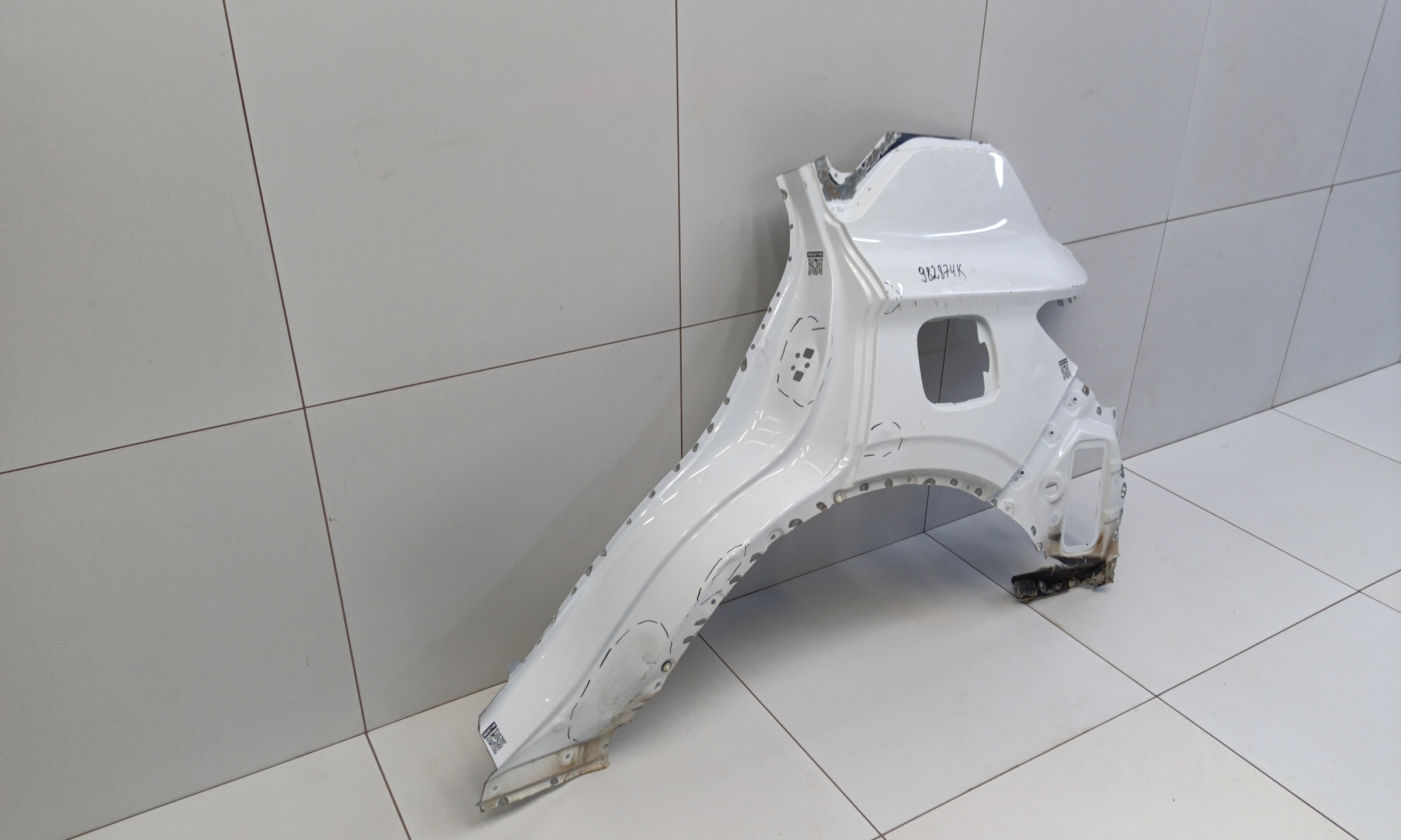 Панель кузова боковая левая Geely Coolray