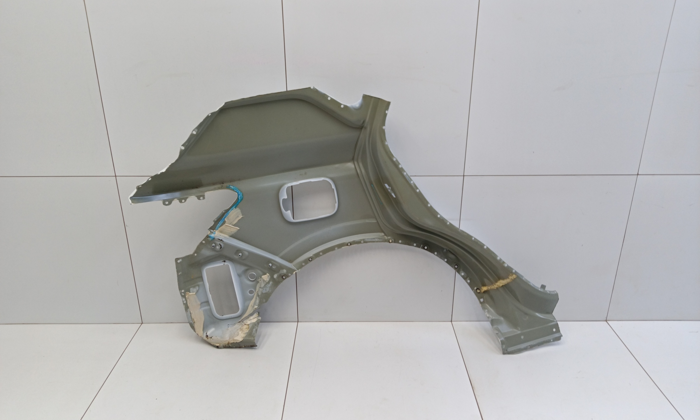 Панель кузова боковая левая Geely Coolray
