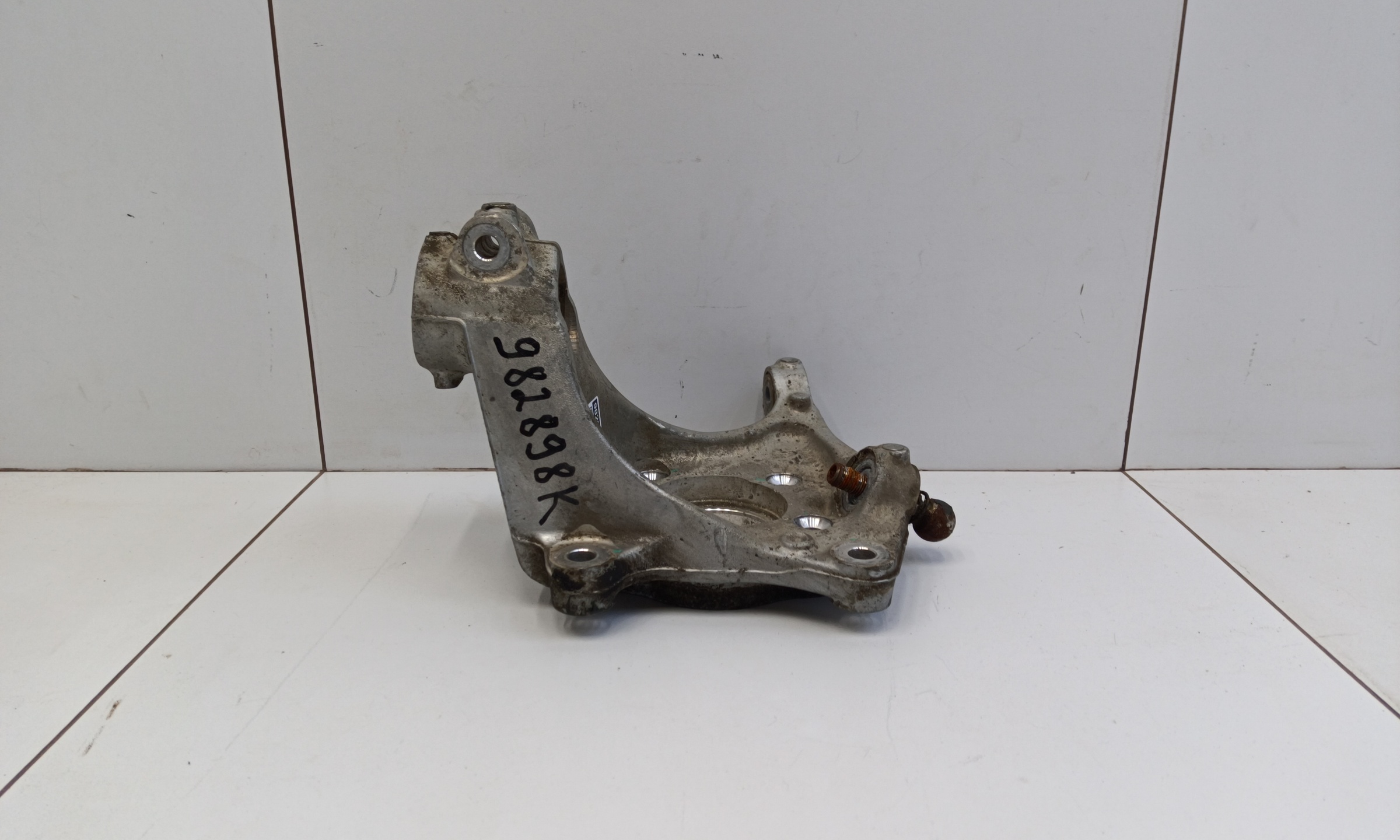 Кулак поворотный передний правый Exeed TXL