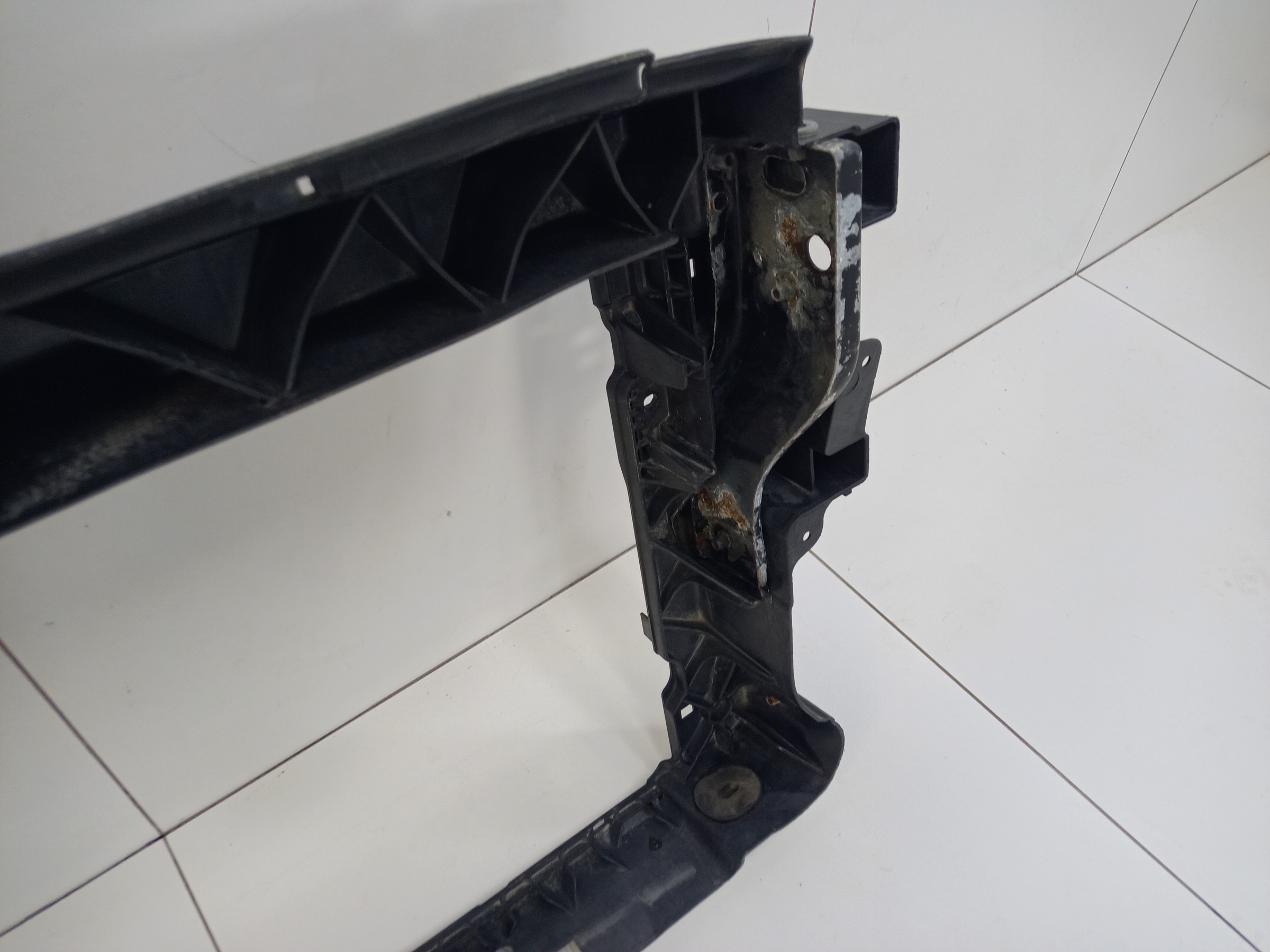 Панель передняя Volkswagen Tiguan 1