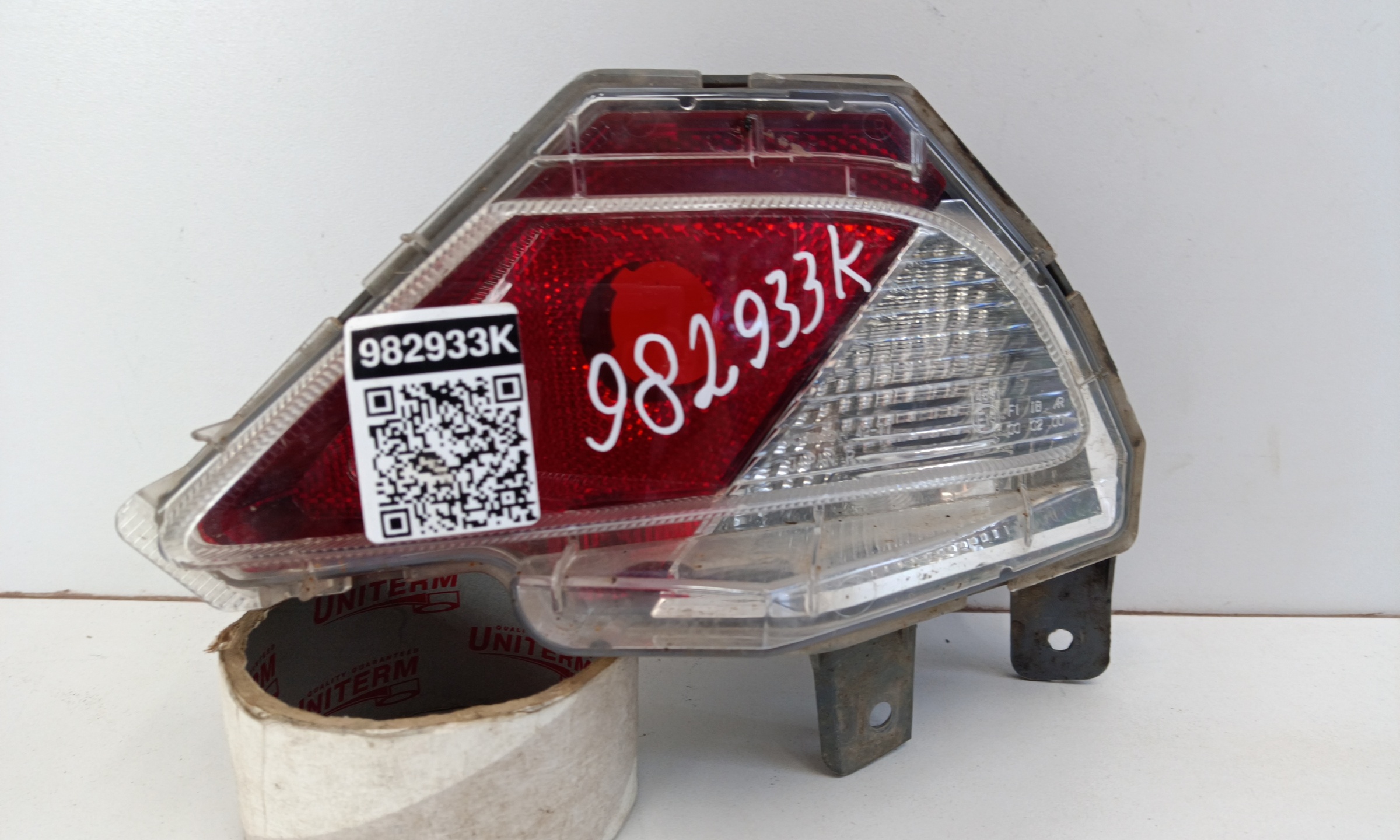 Фара ПТФ задняя правая Toyota RAV4 CA40 Restail