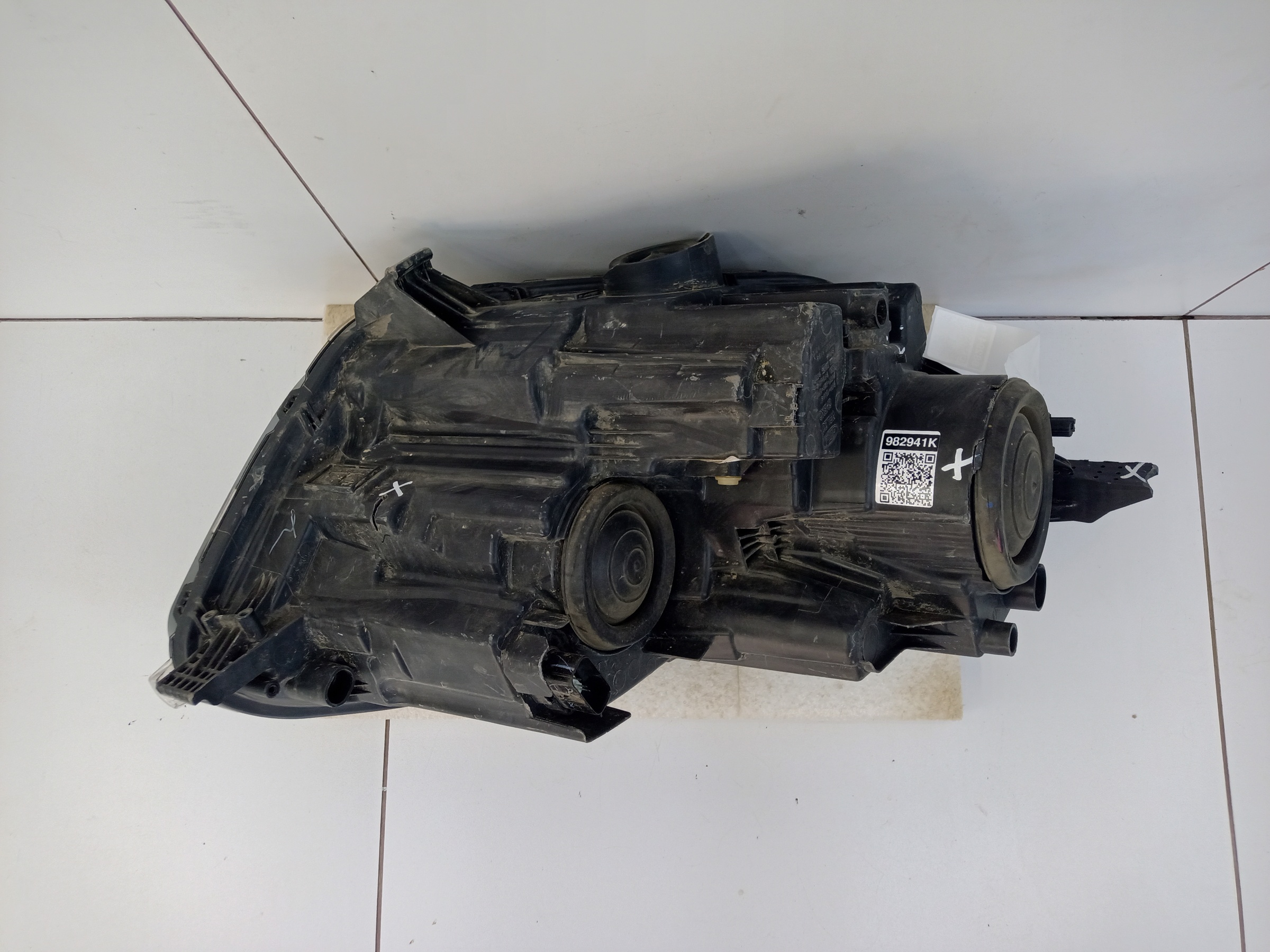 Фара передняя левая Ford EcoSport Restail ксенон