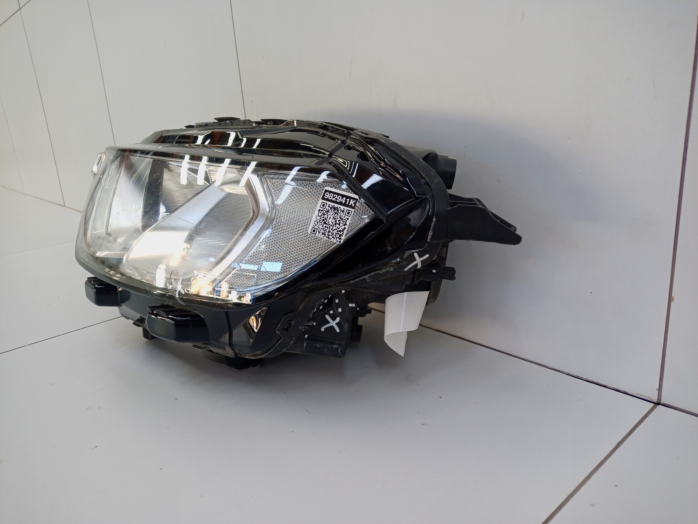 Фара передняя левая Ford EcoSport Restail ксенон