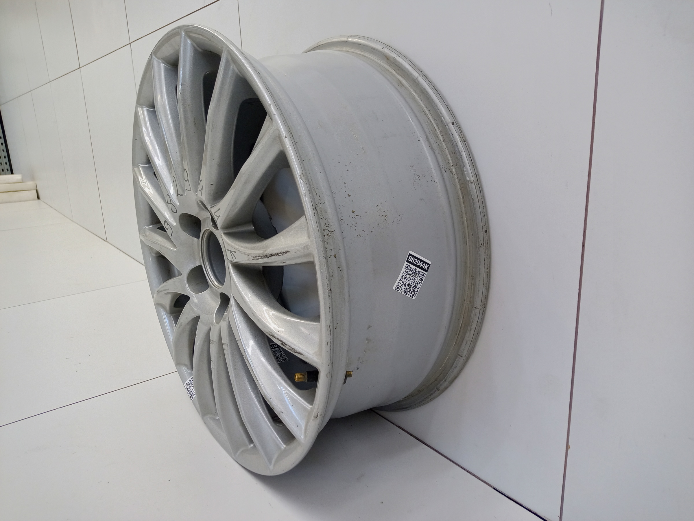 Диск колеса литой Haval Jolion R18 серебристый