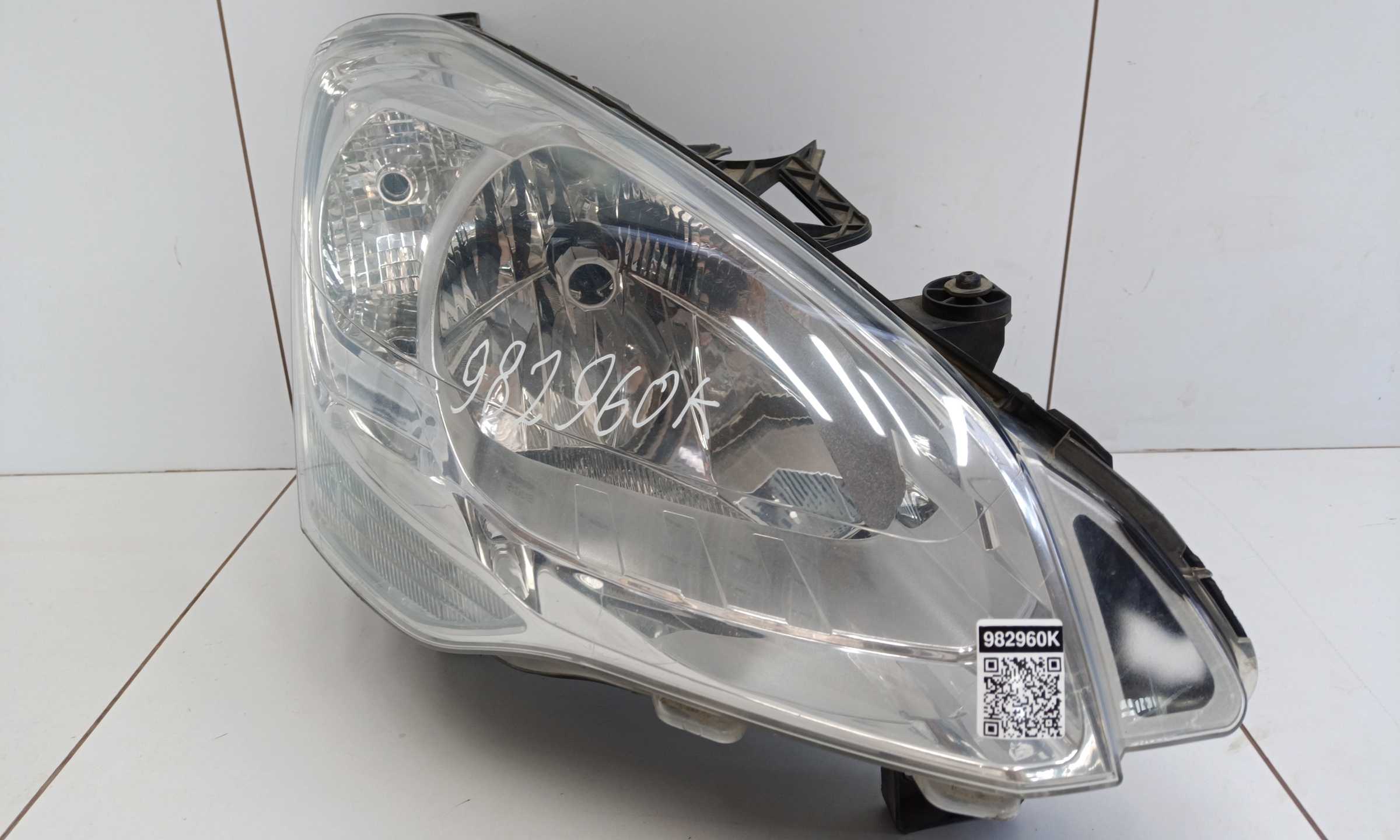 Фара передняя правая Citroen Berlingo 2 галоген