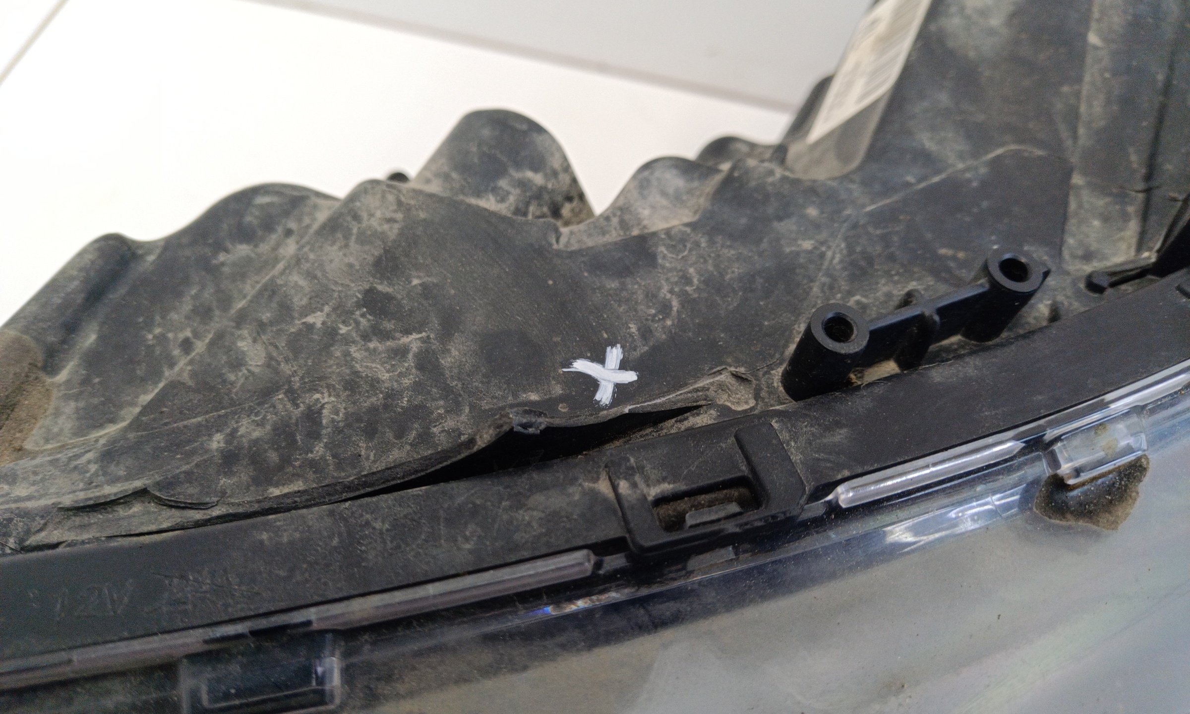 Фара передняя левая Mitsubishi Outlander 3 Restail 2 галоген