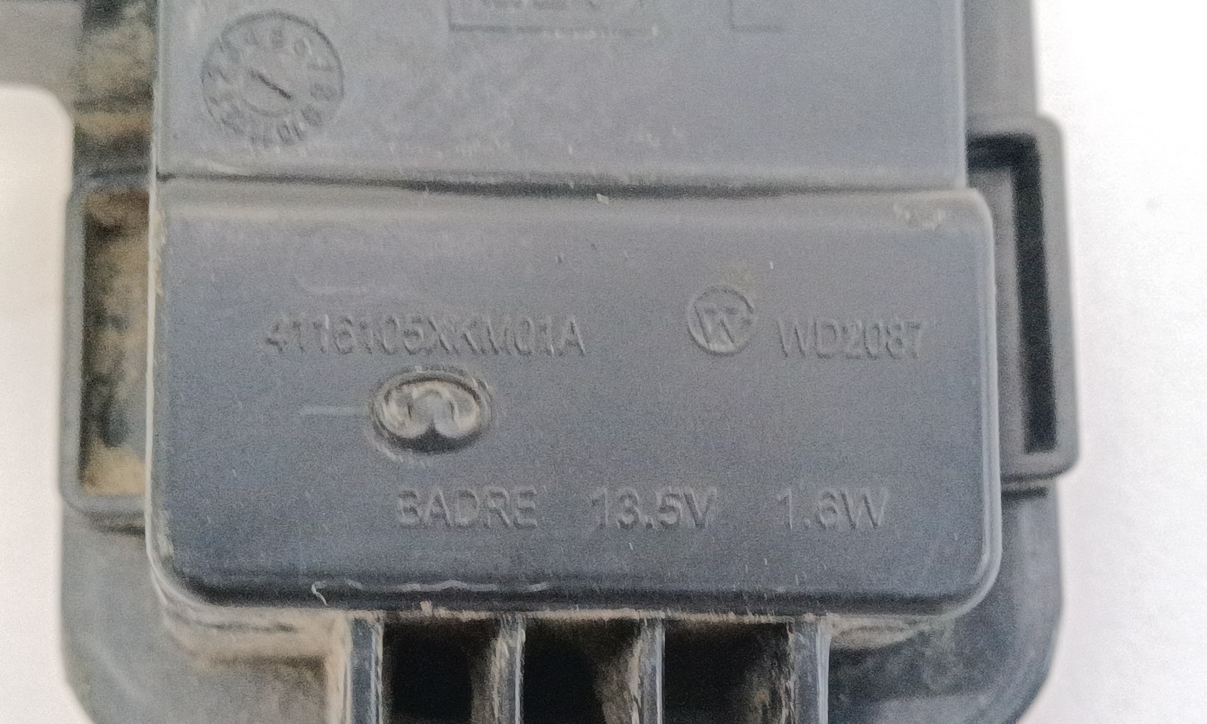 Фара ПТФ задняя левая Tank 300