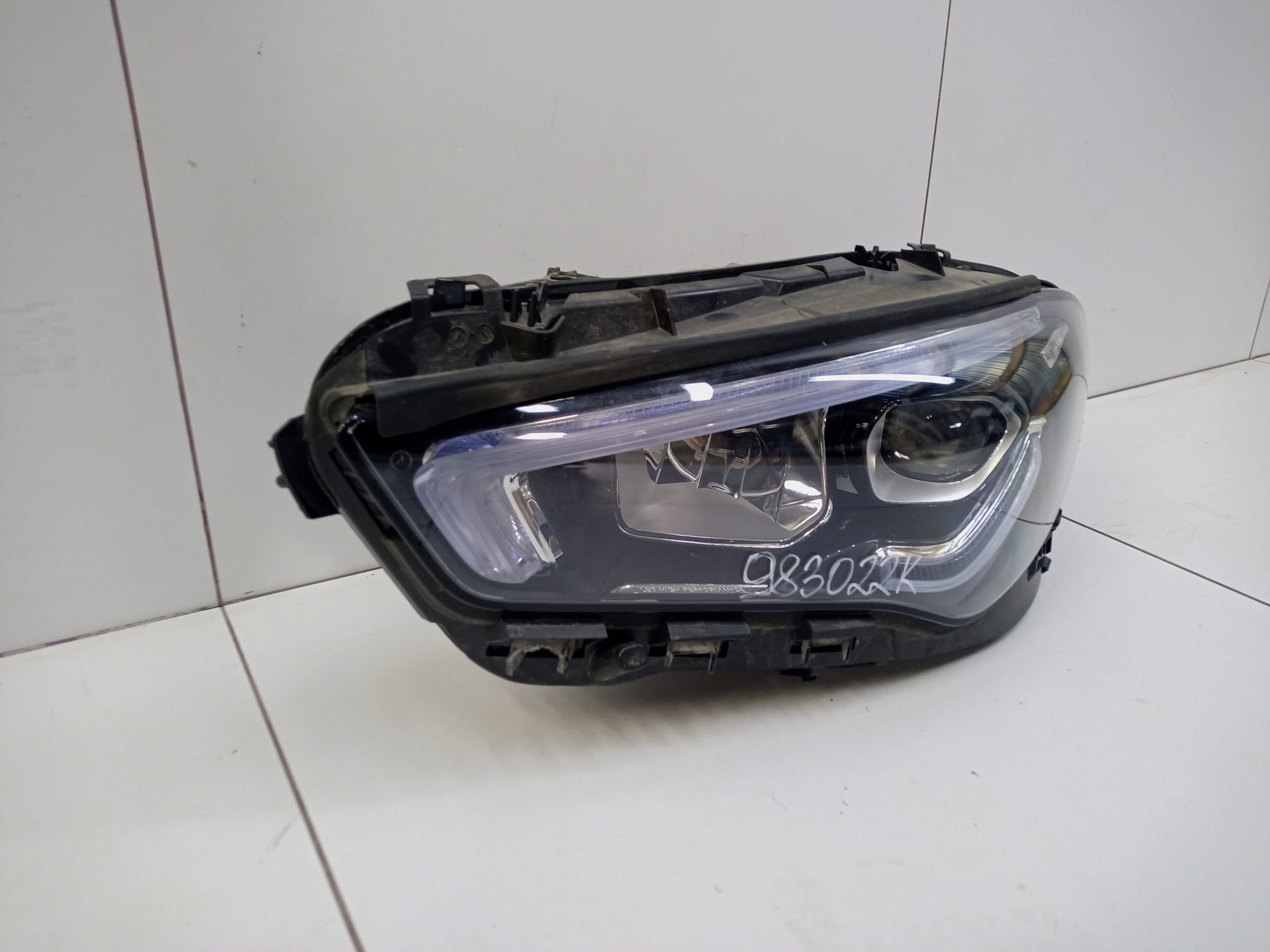 Фара передняя левая Mercedes Benz CLA-klasse C118 LED