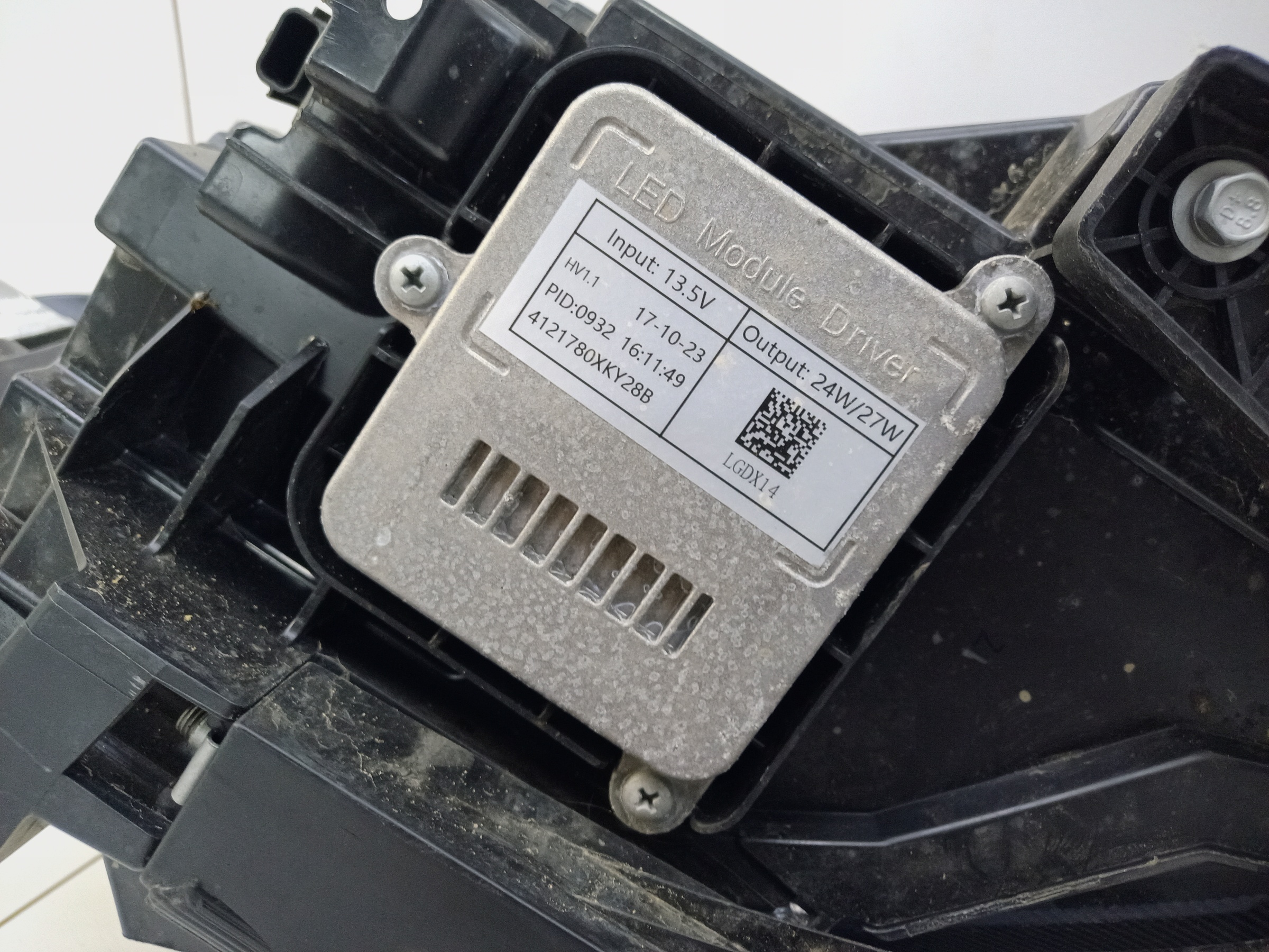 Фара передняя левая Haval F7 LED