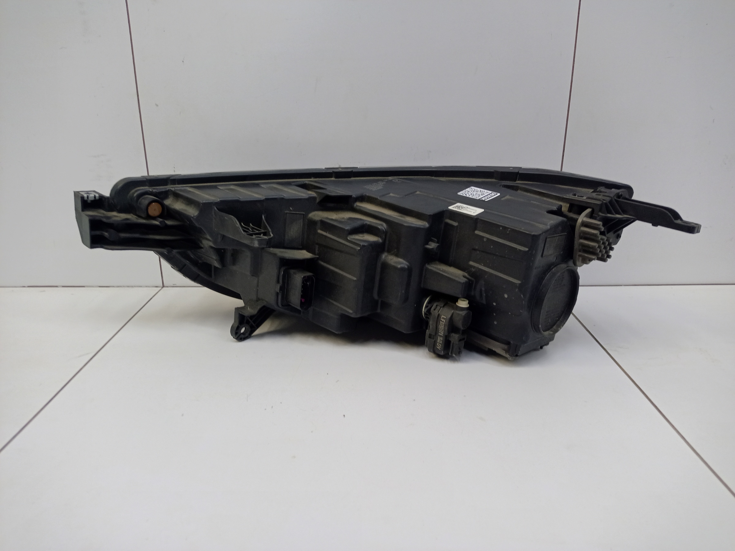 Фара передняя правая Chery Tiggo 8 Pro Max LED
