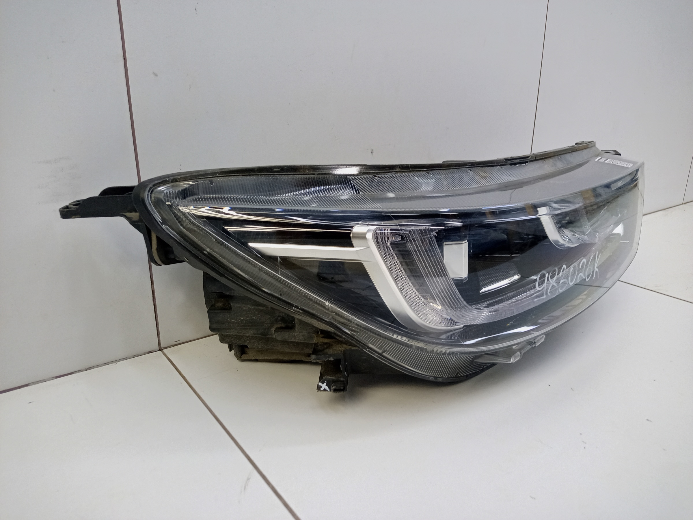 Фара передняя правая Chery Tiggo 8 Pro Max LED