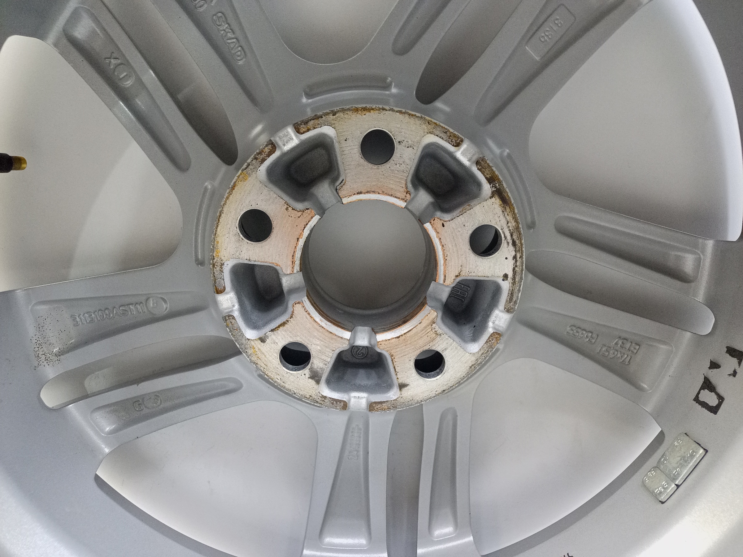 Диск колеса литой Haval Jolion R17 серебристый