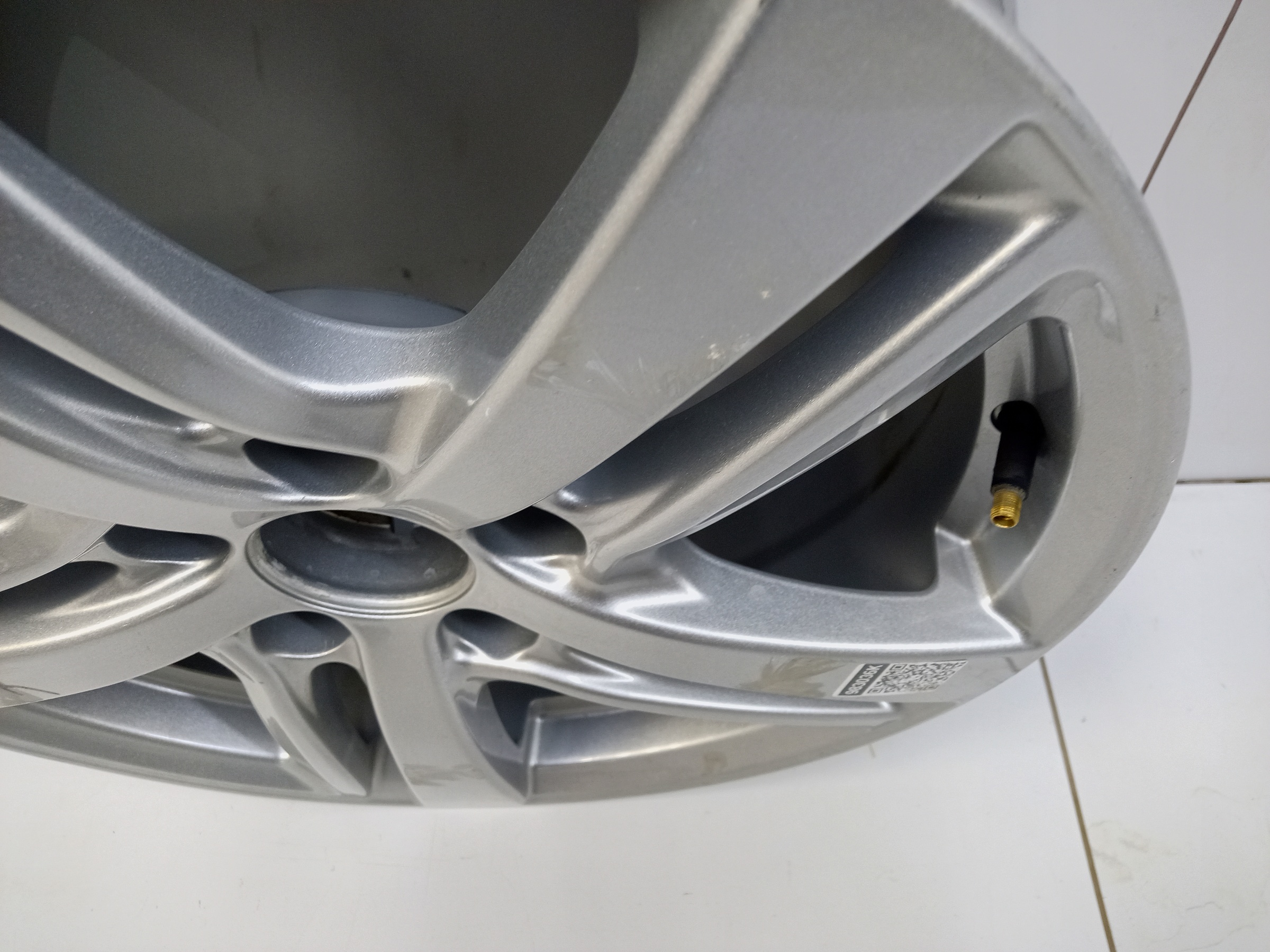 Диск колеса литой Haval Jolion R17 серебристый