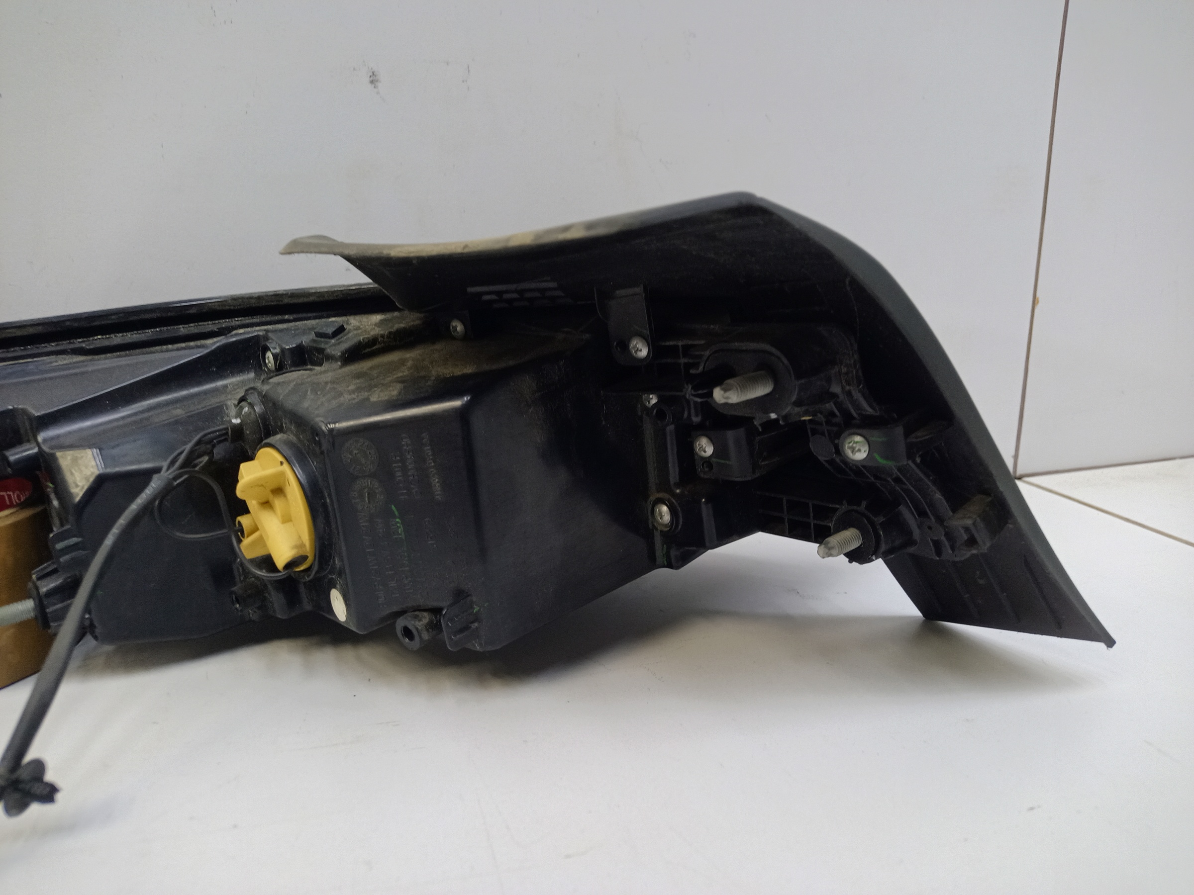 Фонарь задний правый наружный Changan Lamore