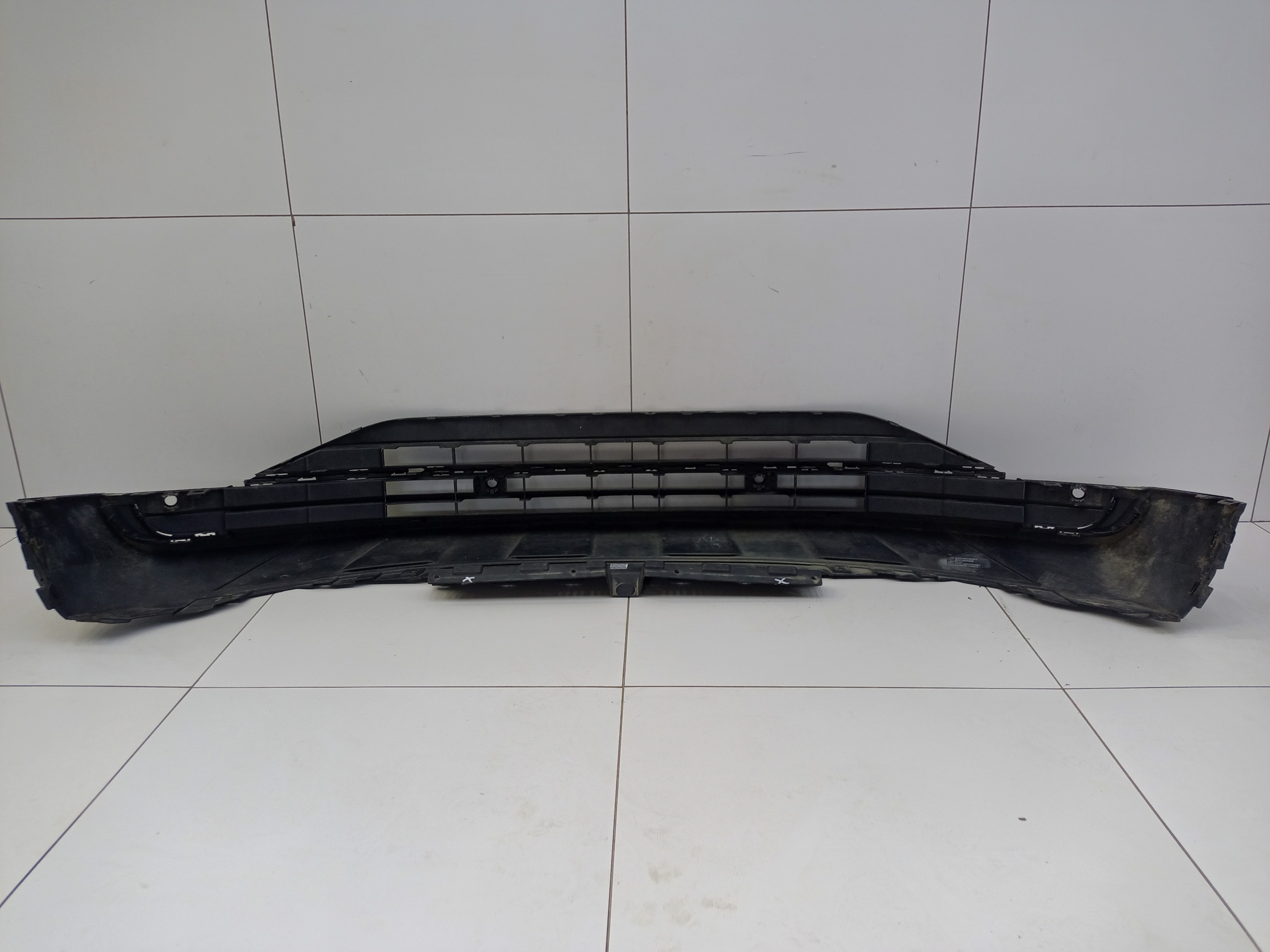 Юбка переднего бампера Volkswagen Tiguan 2 Restail